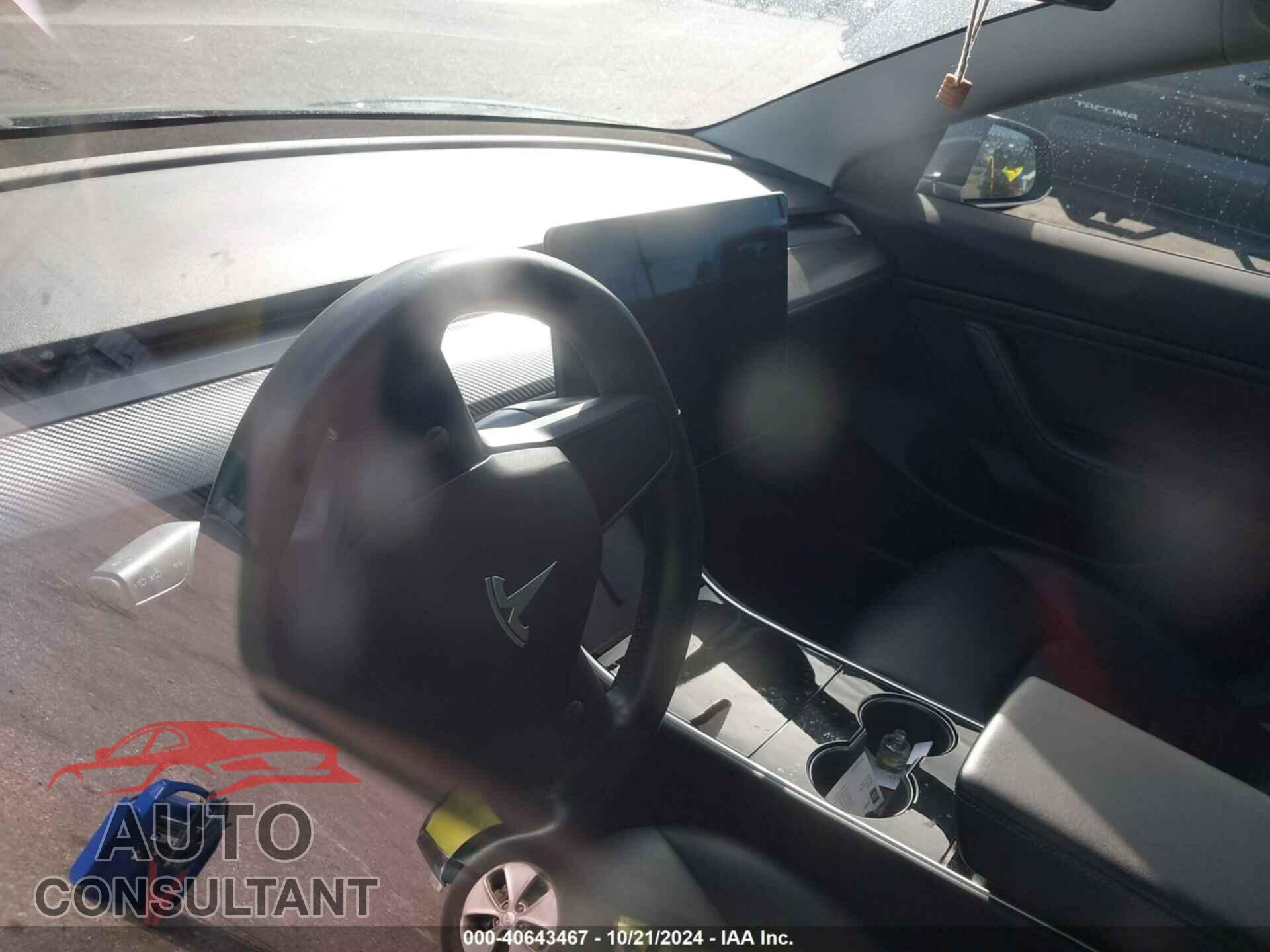 TESLA MODEL 3 2018 - 5YJ3E1EB6JF093222