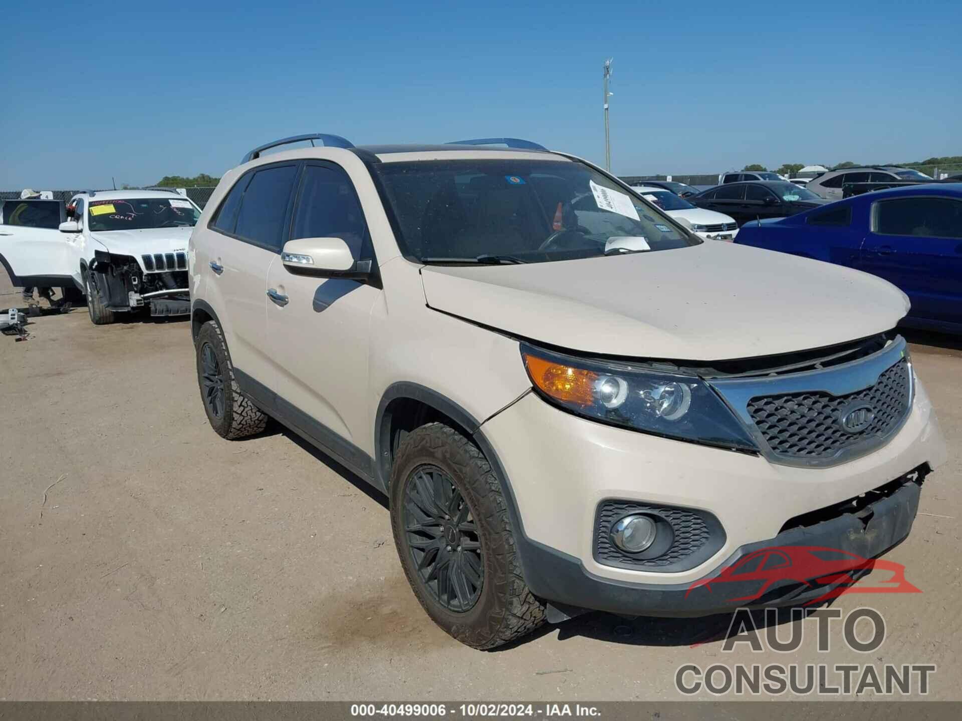 KIA SORENTO 2011 - 5XYKU4A25BG150736