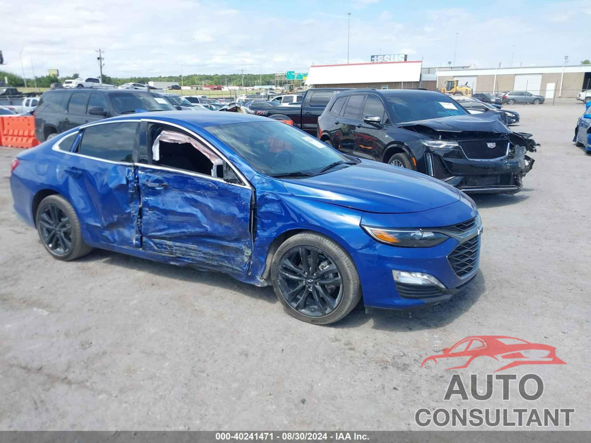 CHEVROLET MALIBU 2023 - 1G1ZD5ST7PF240999