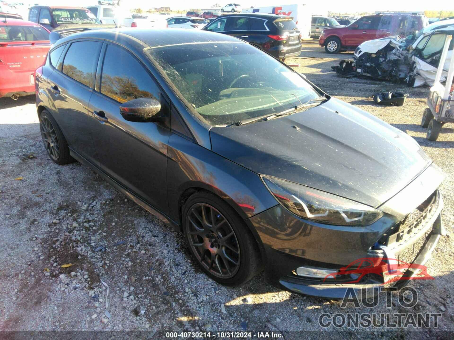 FORD FOCUS ST 2017 - 1FADP3L97HL277477