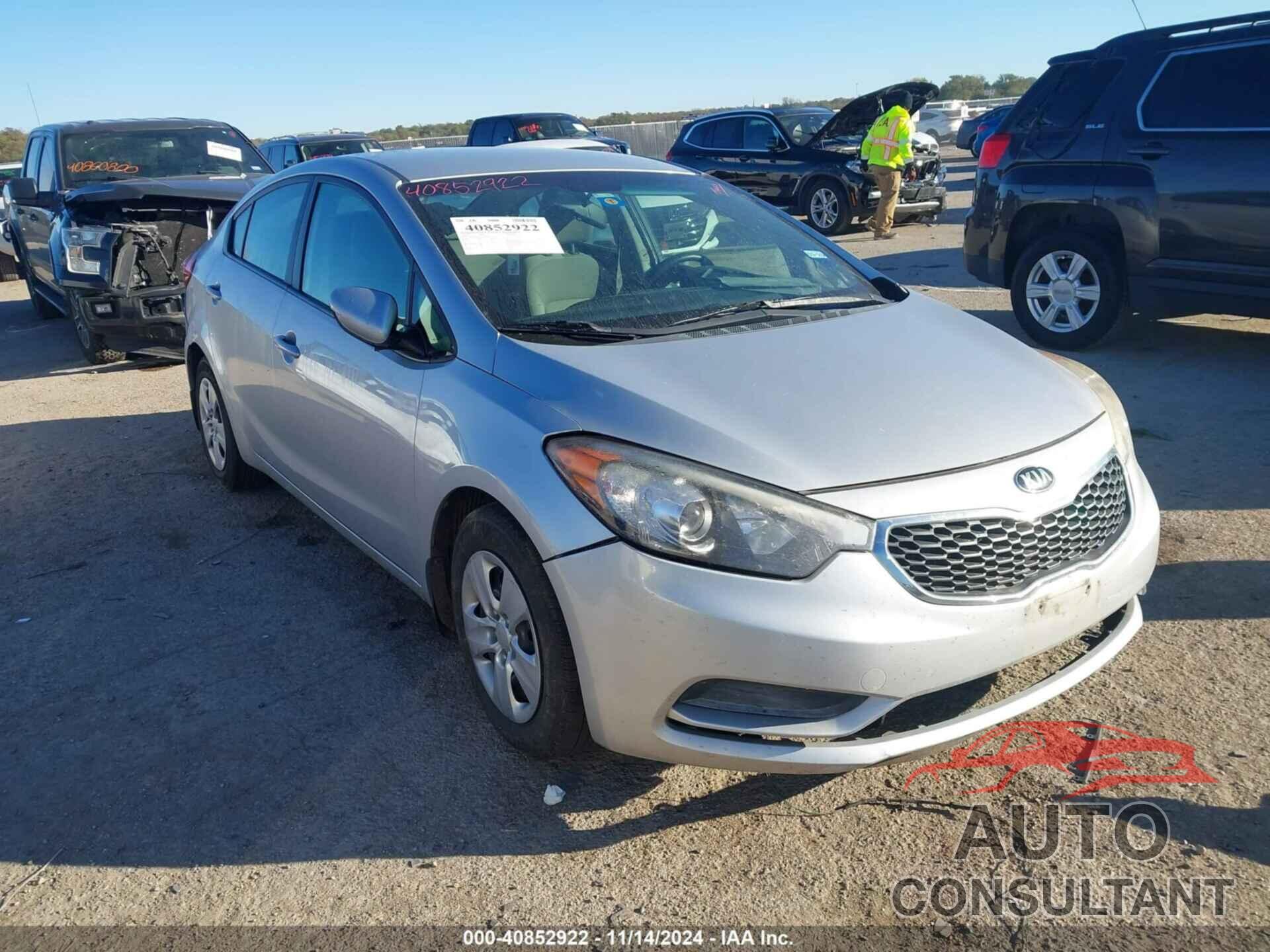 KIA FORTE 2015 - KNAFK4A61F5338580