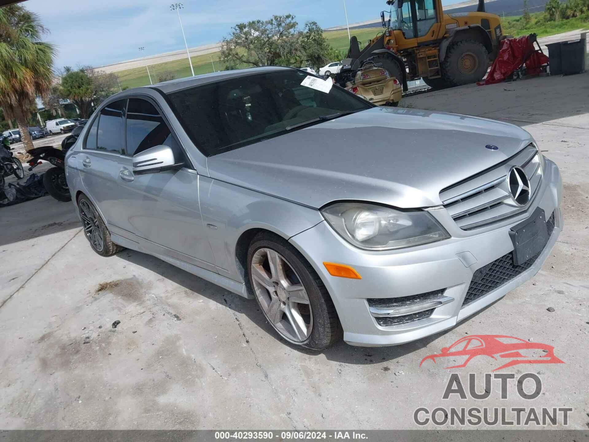 MERCEDES-BENZ C 250 2012 - WDDGF4HB8CA704655