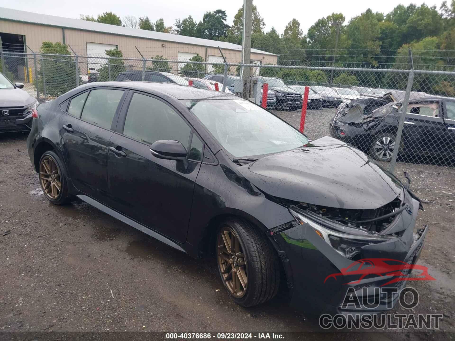 TOYOTA COROLLA 2024 - JTDBCMFE1R3042540