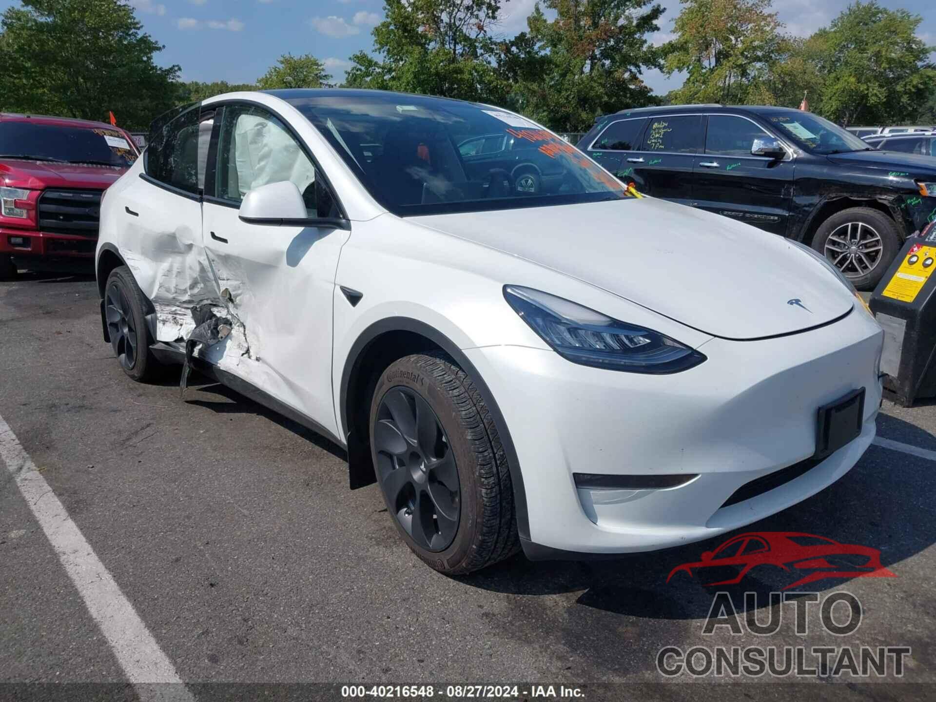 TESLA MODEL Y 2023 - 7SAYGDEE7PA097672