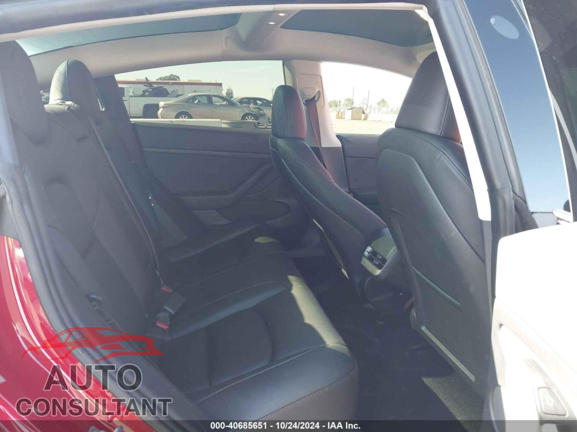 TESLA MODEL 3 2023 - 5YJ3E1EA5PF697263