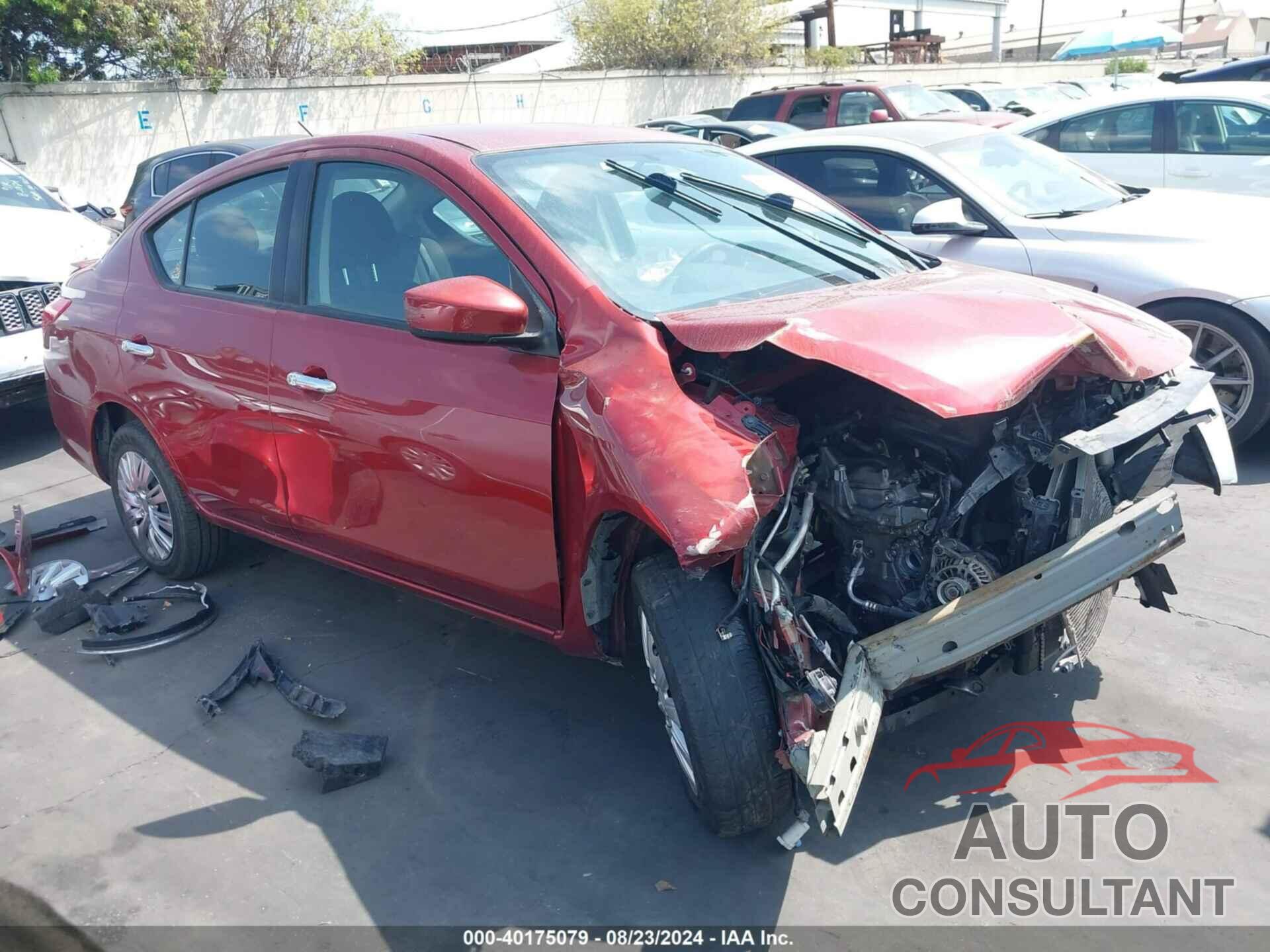 NISSAN VERSA 2018 - 3N1CN7AP1JL869555