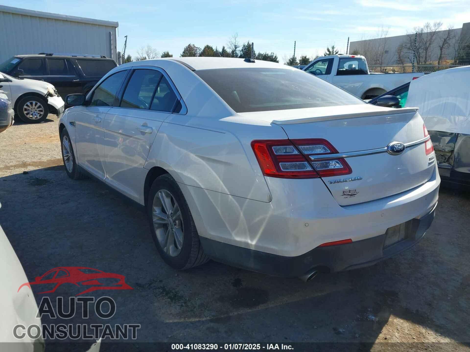 FORD TAURUS 2013 - 1FAHP2E87DG212065