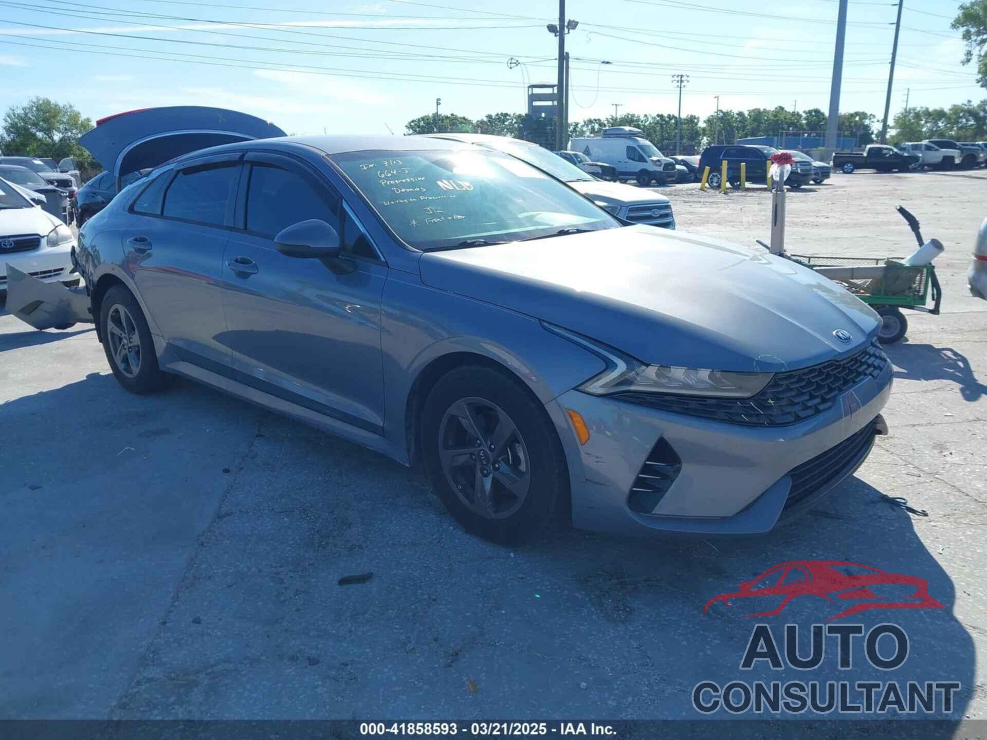 KIA K5 2021 - 5XXG14J28MG024778