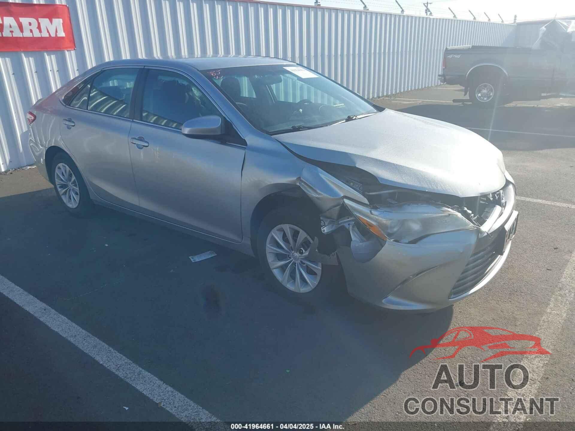 TOYOTA CAMRY 2015 - 4T4BF1FK7FR449250