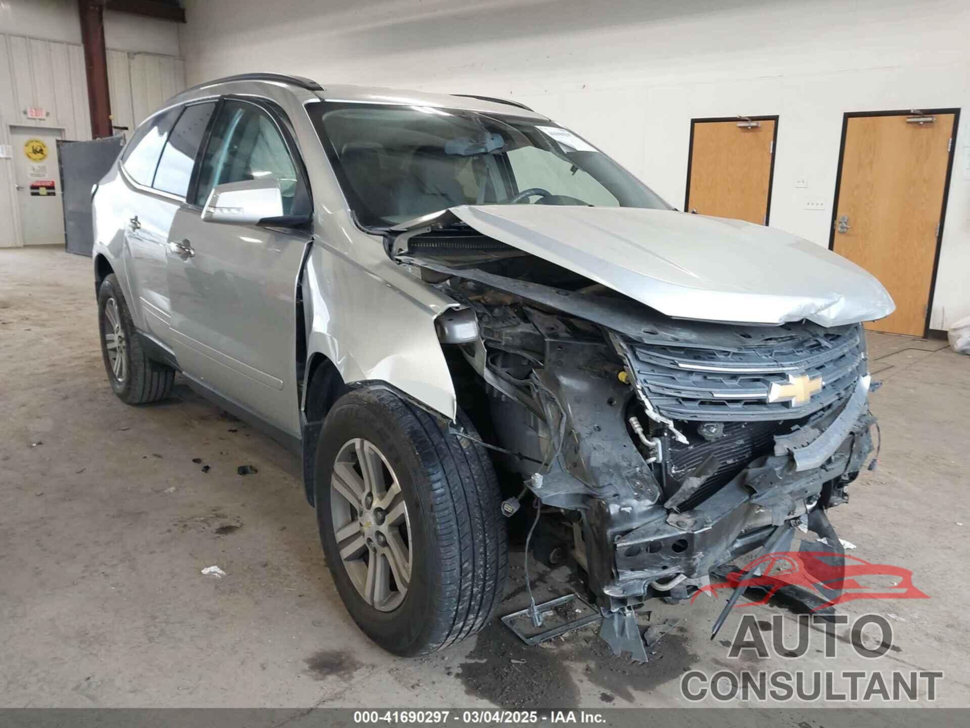 CHEVROLET TRAVERSE 2015 - 1GNKRGKD8FJ122784