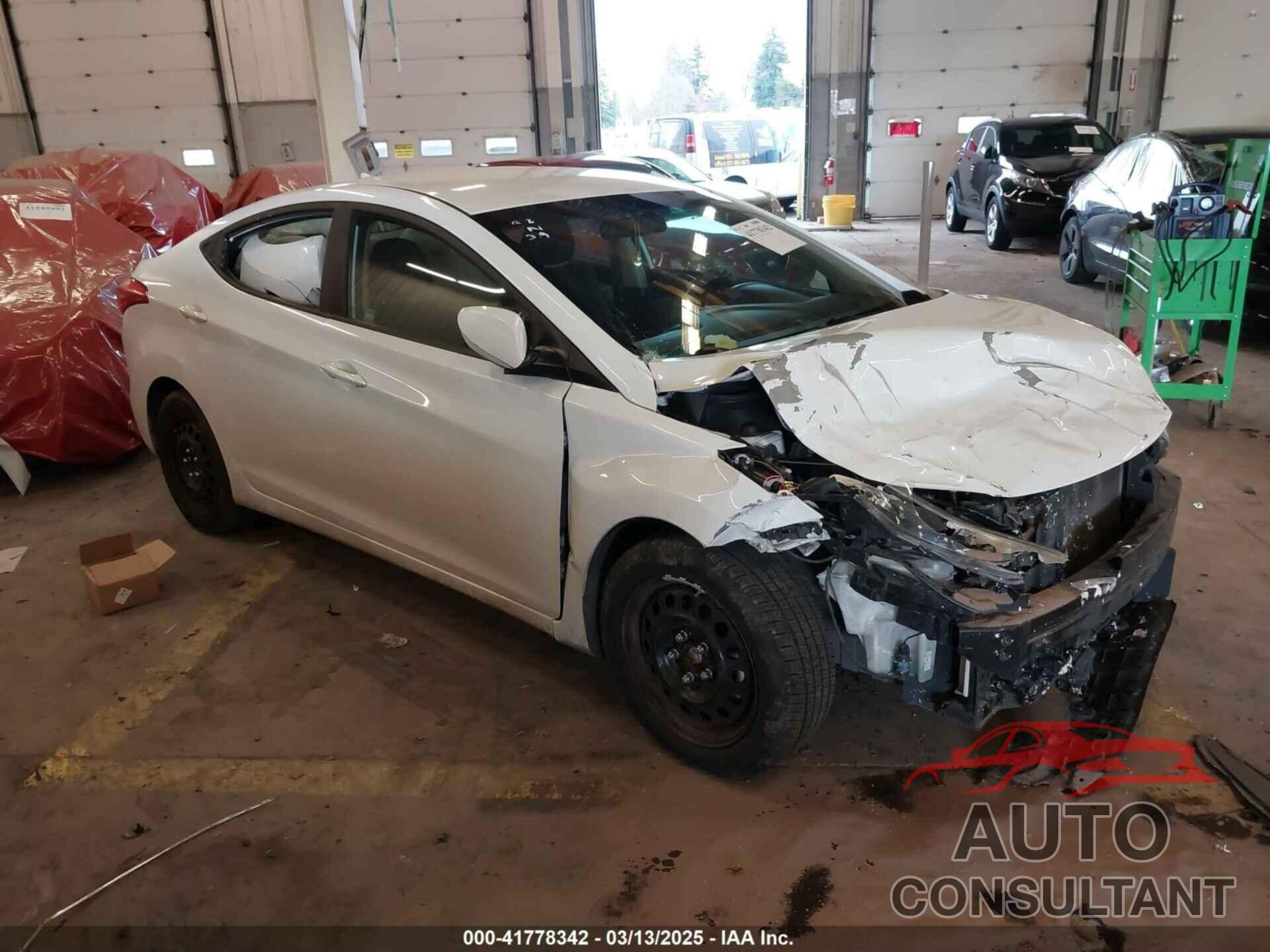 HYUNDAI ELANTRA 2013 - 5NPDH4AE2DH180666