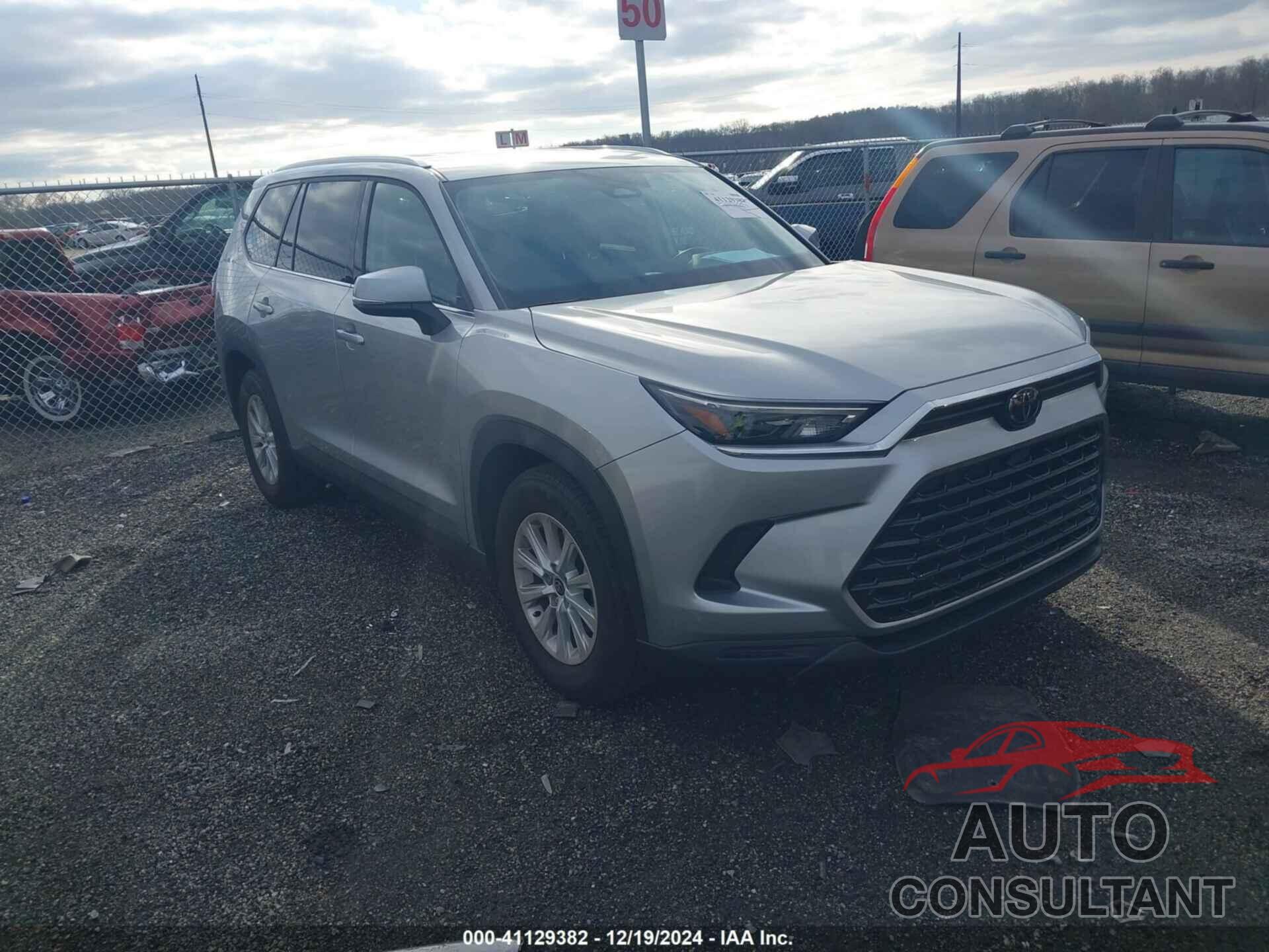 TOYOTA GRAND HIGHLANDER 2024 - 5TDAAAB5XRS058899