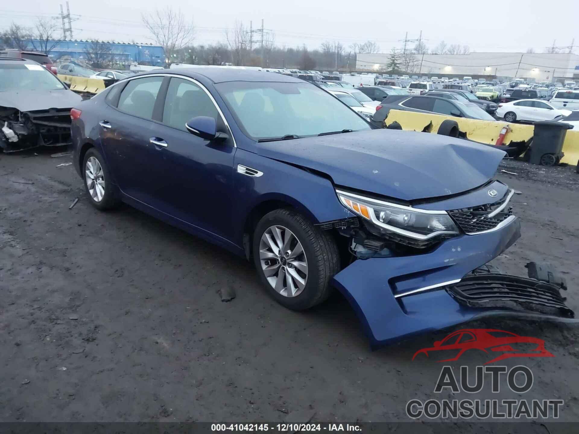 KIA OPTIMA 2017 - 5XXGT4L37HG130175