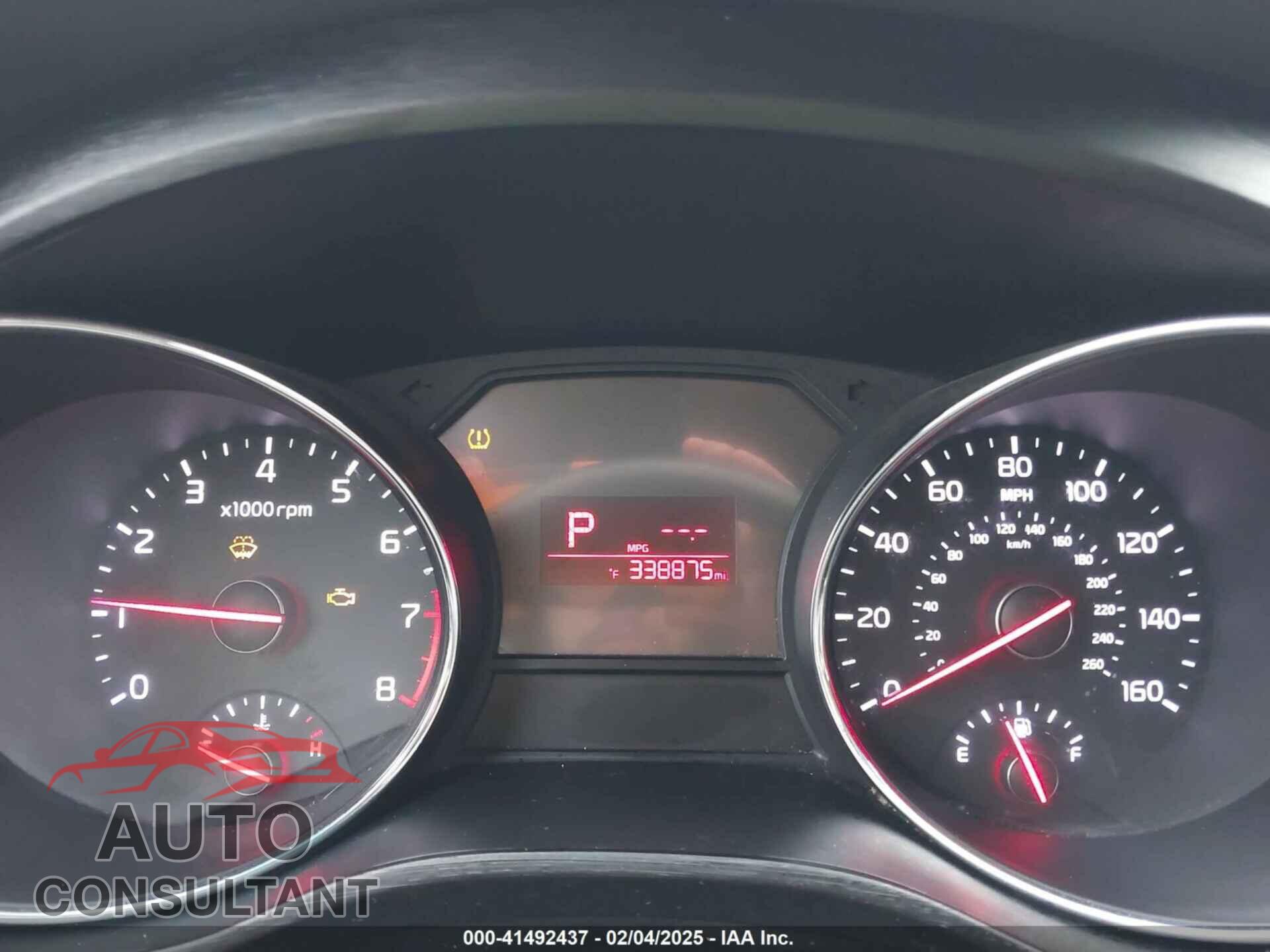 KIA SEDONA 2017 - KNDMA5C17H6271663