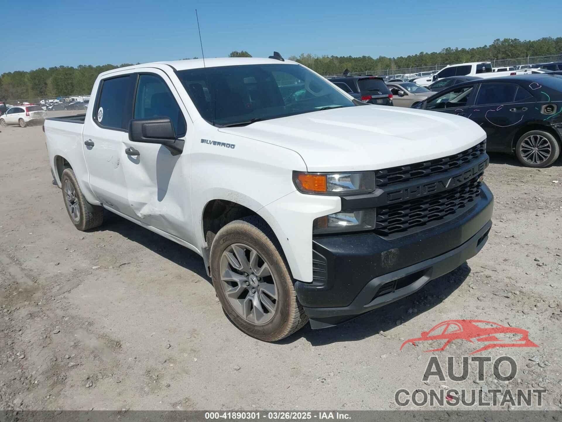 CHEVROLET SILVERADO 1500 2020 - 1GCPWAEH2LZ132095