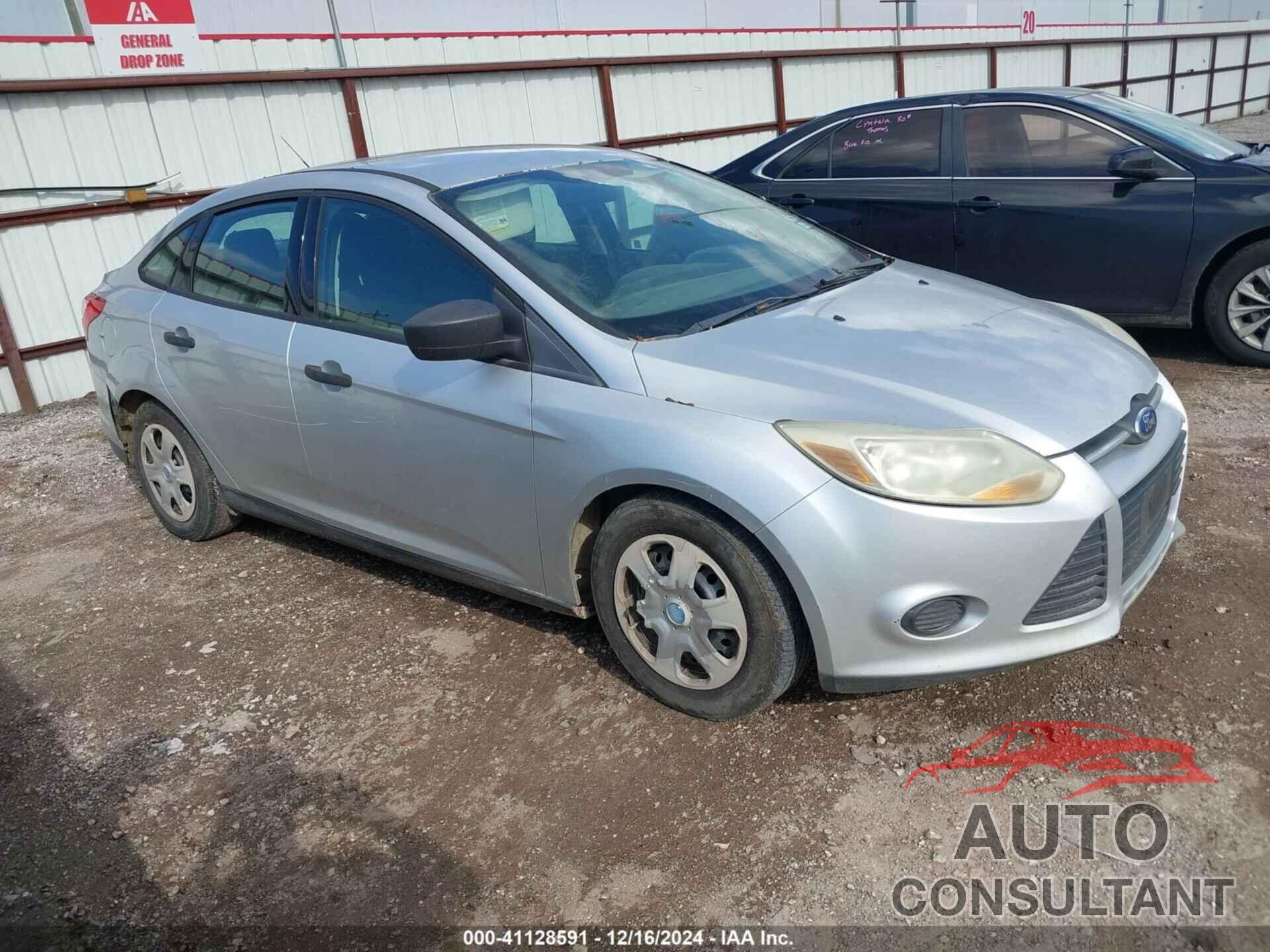 FORD FOCUS 2012 - 1FAHP3E21CL174257