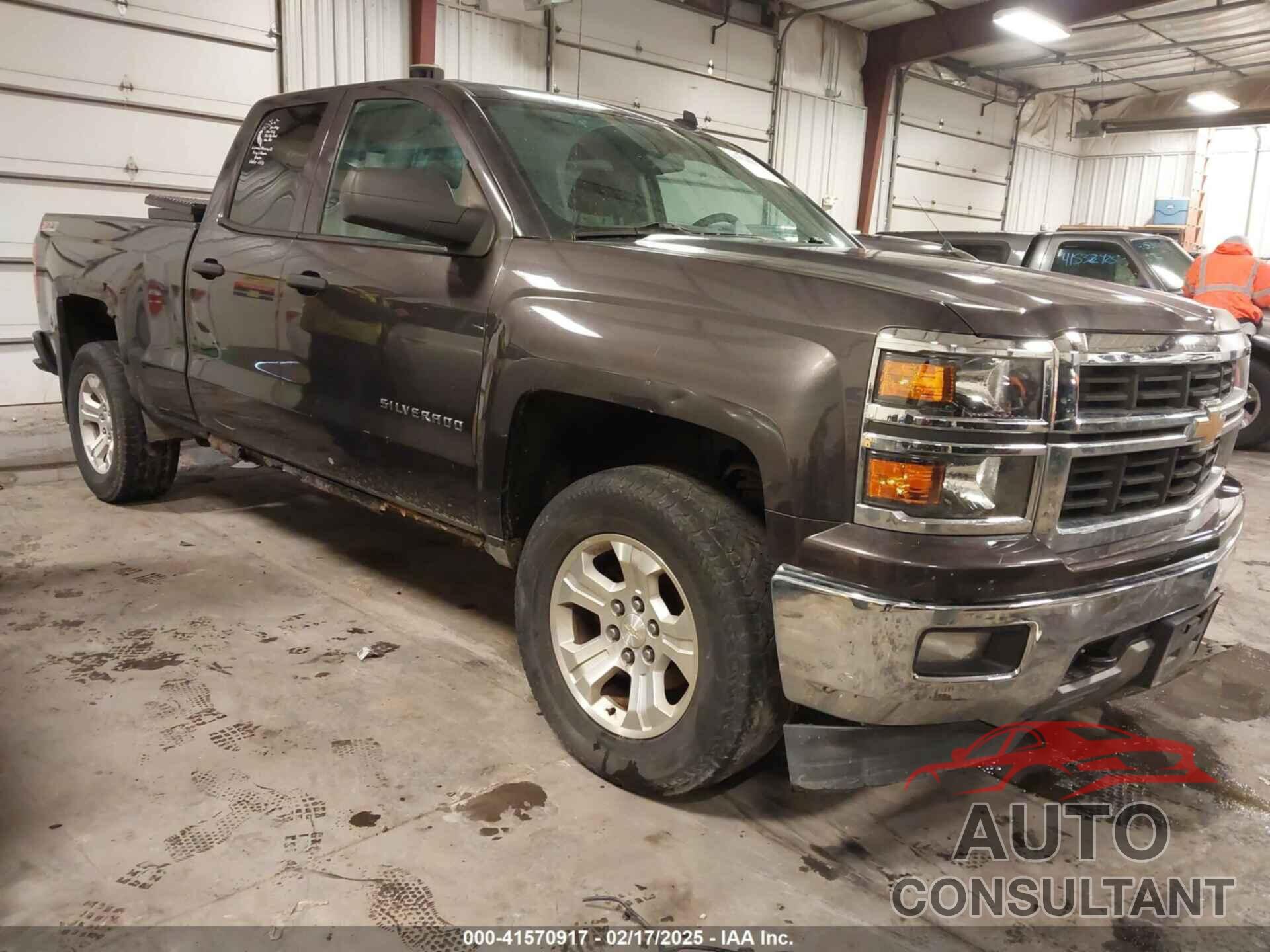CHEVROLET SILVERADO 1500 2014 - 1GCVKREC1EZ175481