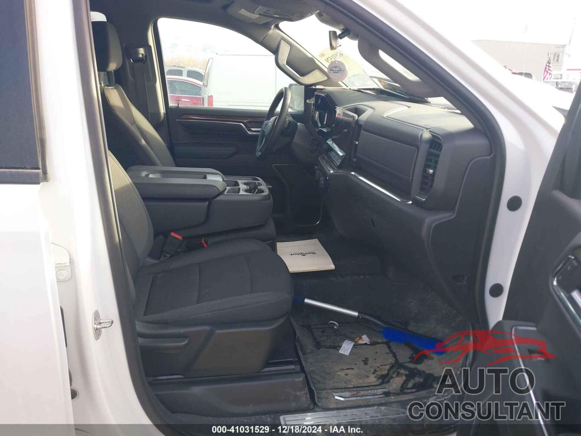 CHEVROLET SILVERADO 1500 2024 - 1GCUDDED1RZ123999