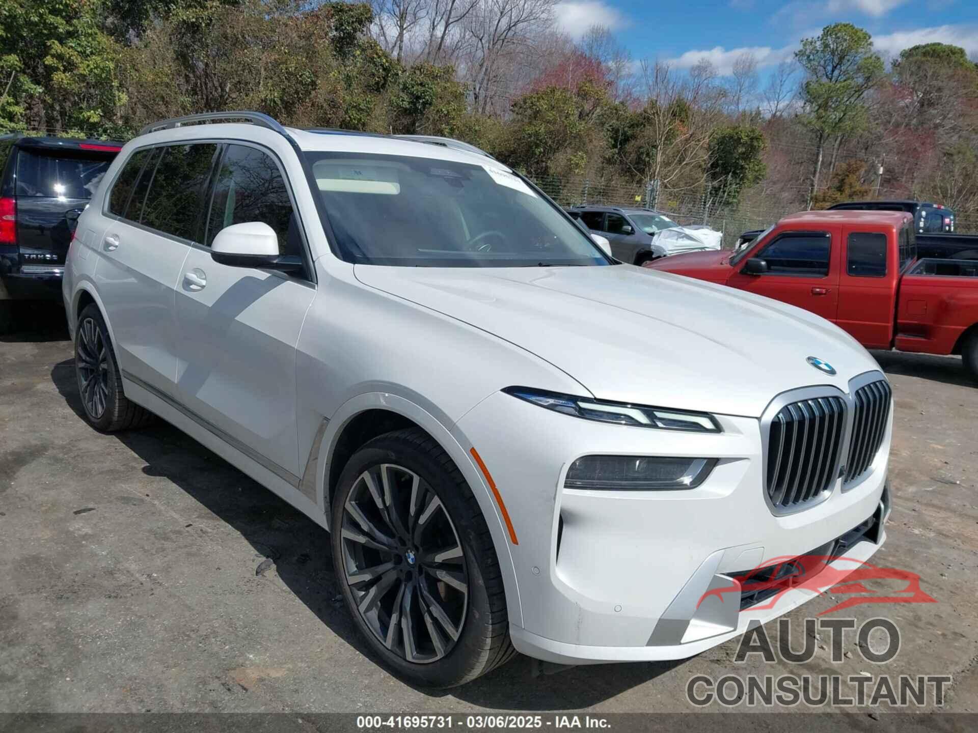 BMW X7 2023 - 5UX23EM05P9R02428