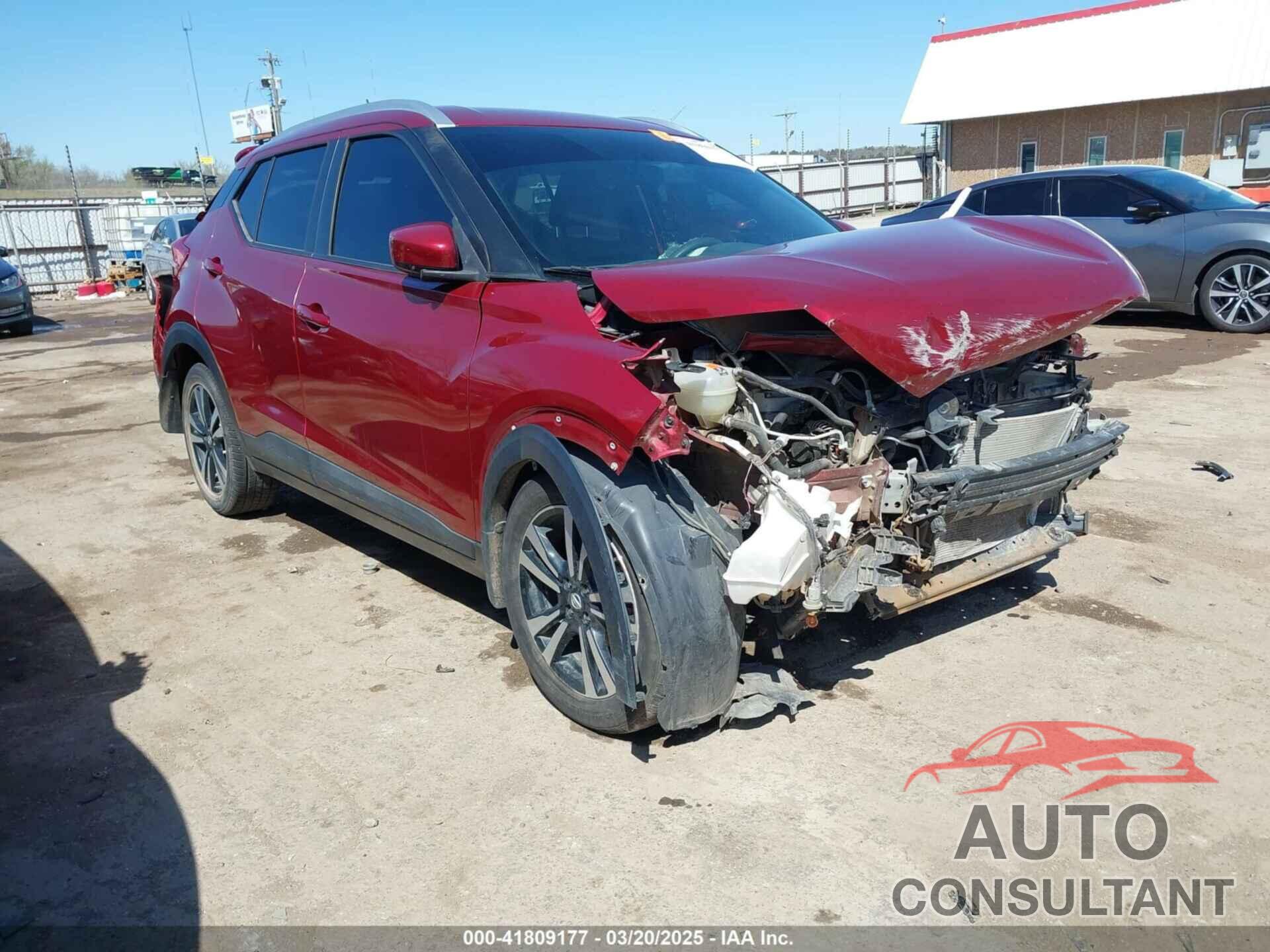 NISSAN KICKS 2018 - 3N1CP5CU4JL513845
