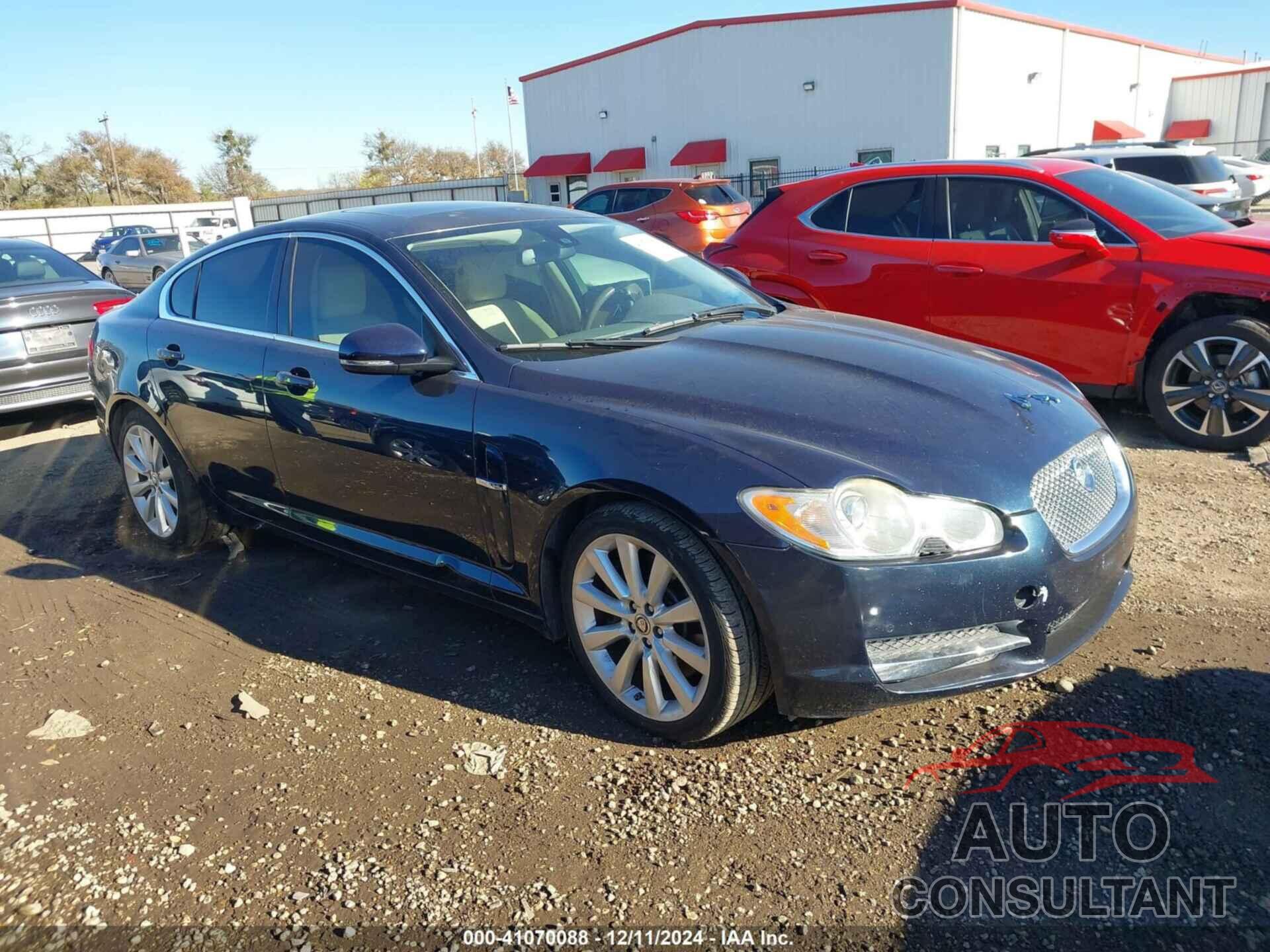 JAGUAR XF 2011 - SAJWA0GBXBLR93086