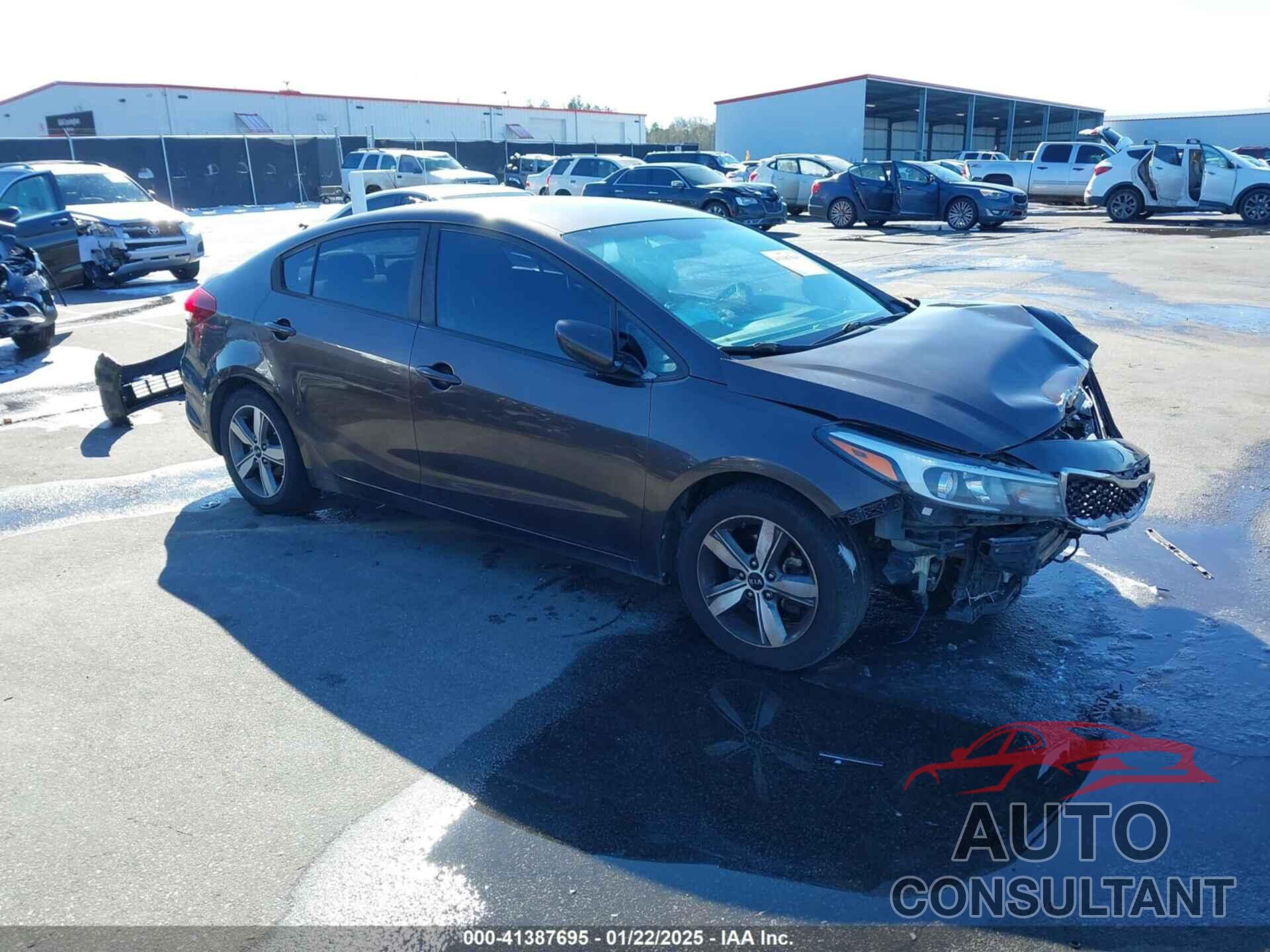KIA FORTE 2018 - 3KPFL4A73JE201050