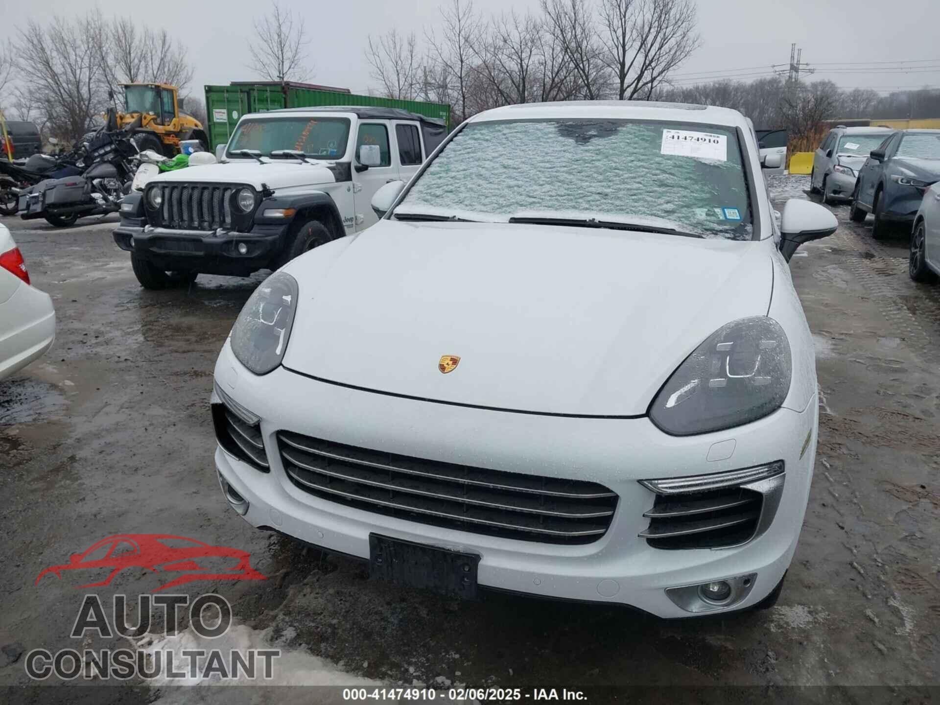 PORSCHE CAYENNE 2017 - WP1AA2A25HKA80276