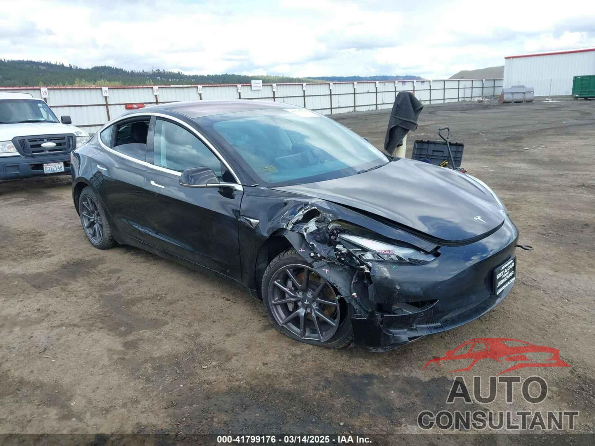 TESLA MODEL 3 2019 - 5YJ3E1EA3KF304286