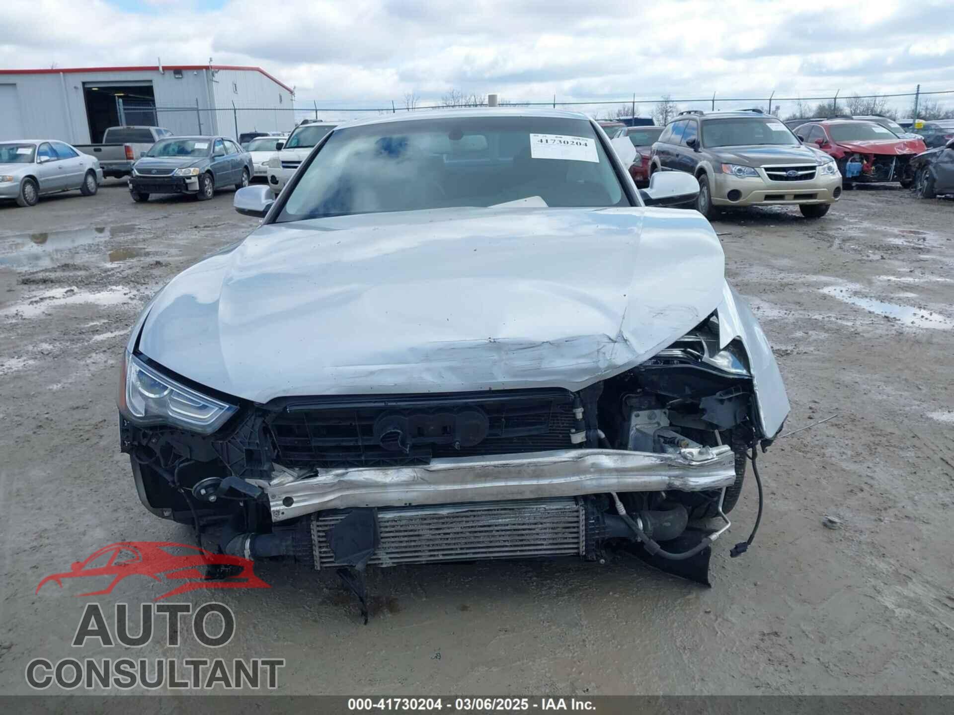 AUDI A5 2014 - WAULFAFR8EA031017