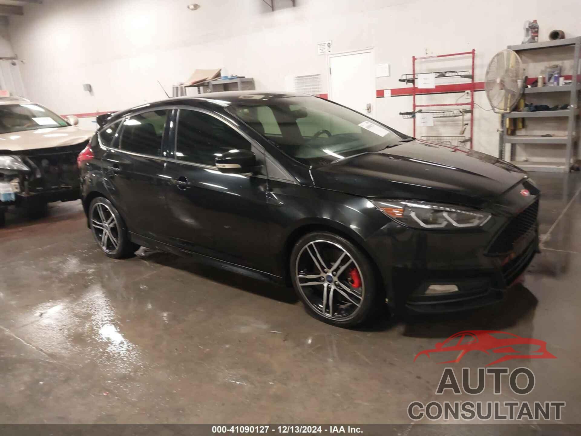 FORD FOCUS ST 2017 - 1FADP3L90HL229416