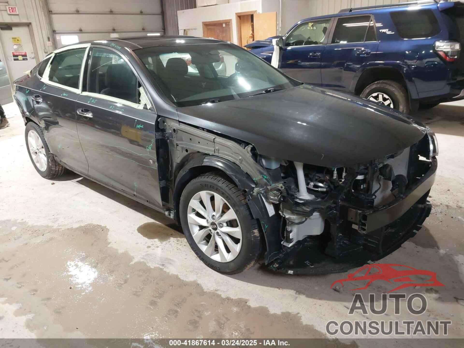 KIA OPTIMA 2018 - 5XXGU4L35JG225644