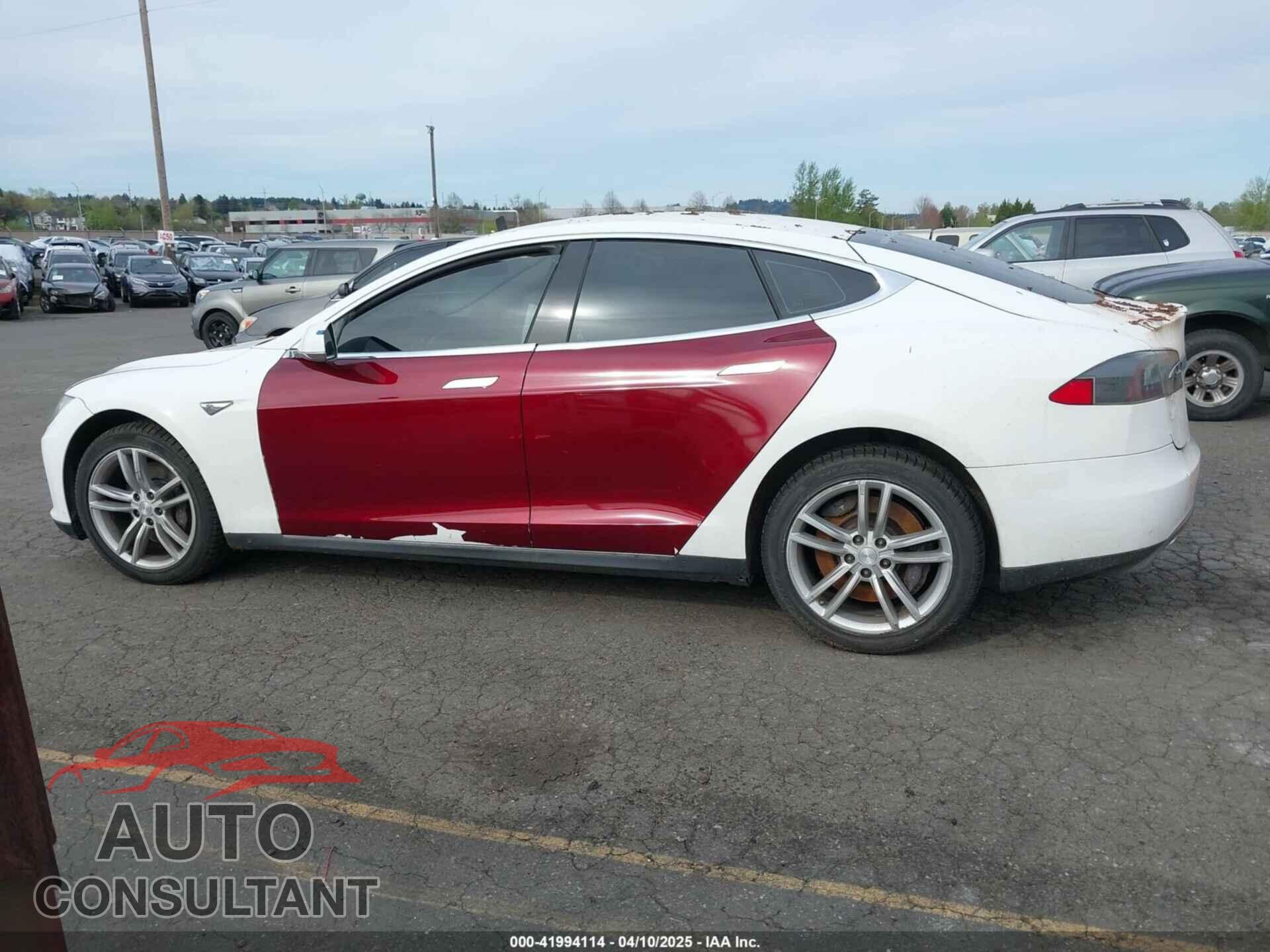 TESLA MODEL S 2012 - 5YJSA1DN6CFS00341