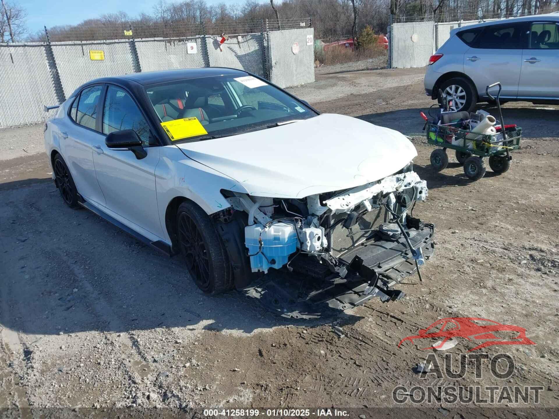 TOYOTA CAMRY 2022 - 4T1KZ1AK3NU065781