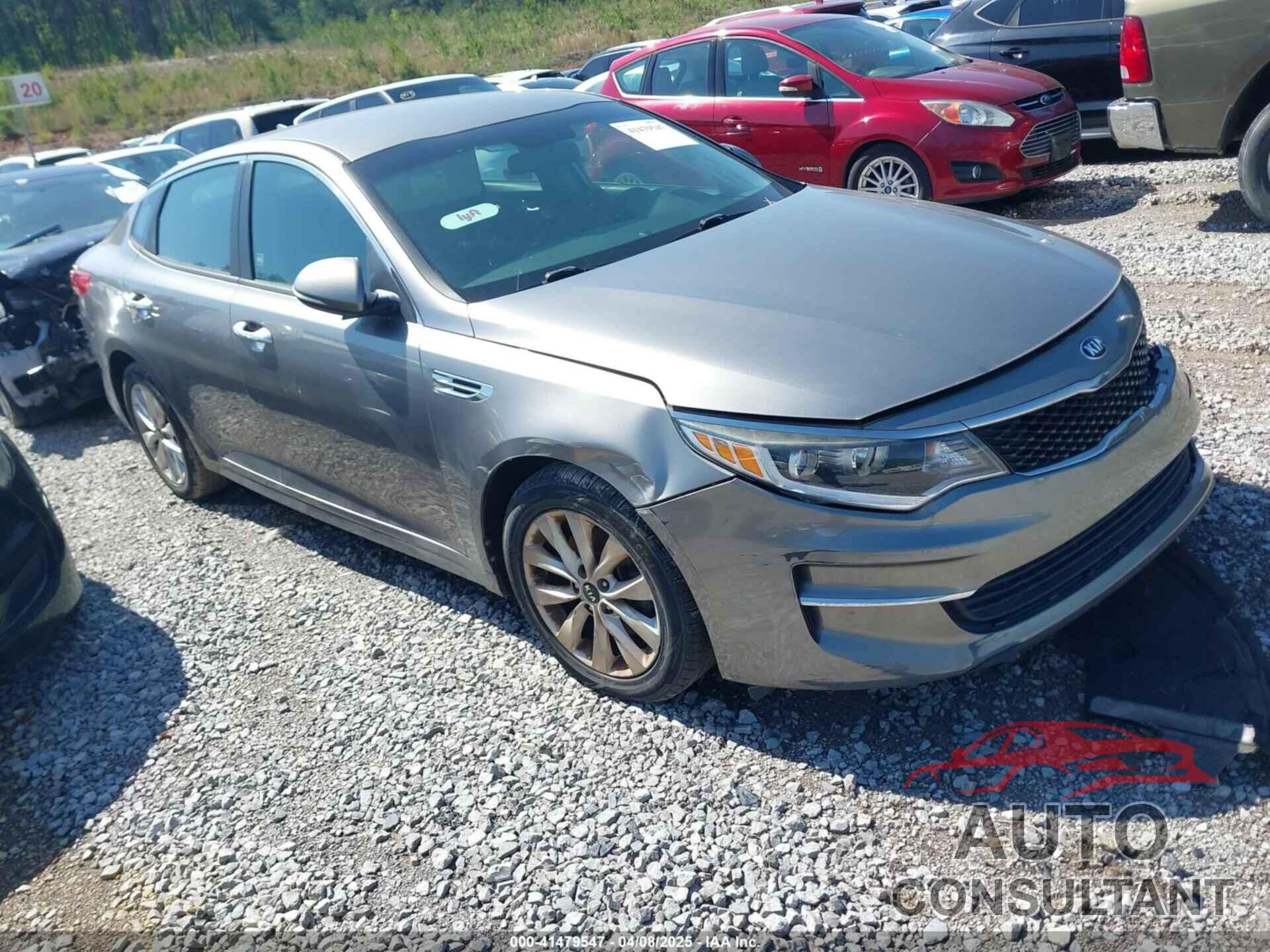 KIA OPTIMA 2018 - 5XXGT4L33JG269127