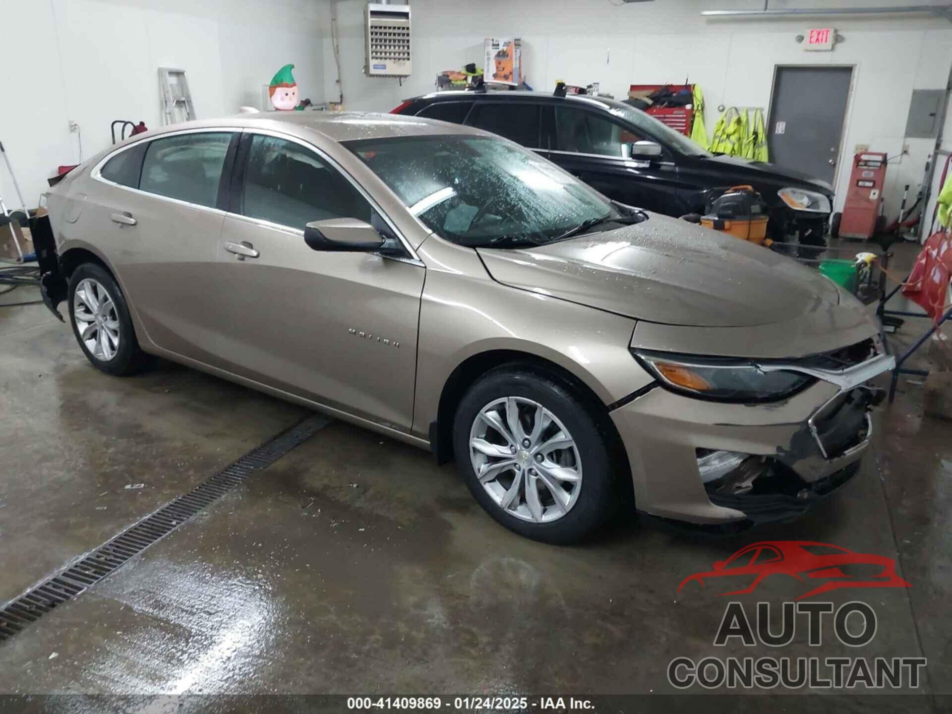 CHEVROLET MALIBU 2019 - 1G1ZD5ST4KF122403