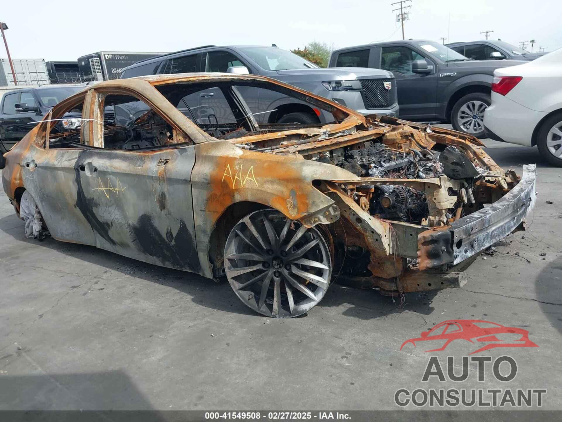 TOYOTA CAMRY 2019 - 4T1B61HK2KU268851