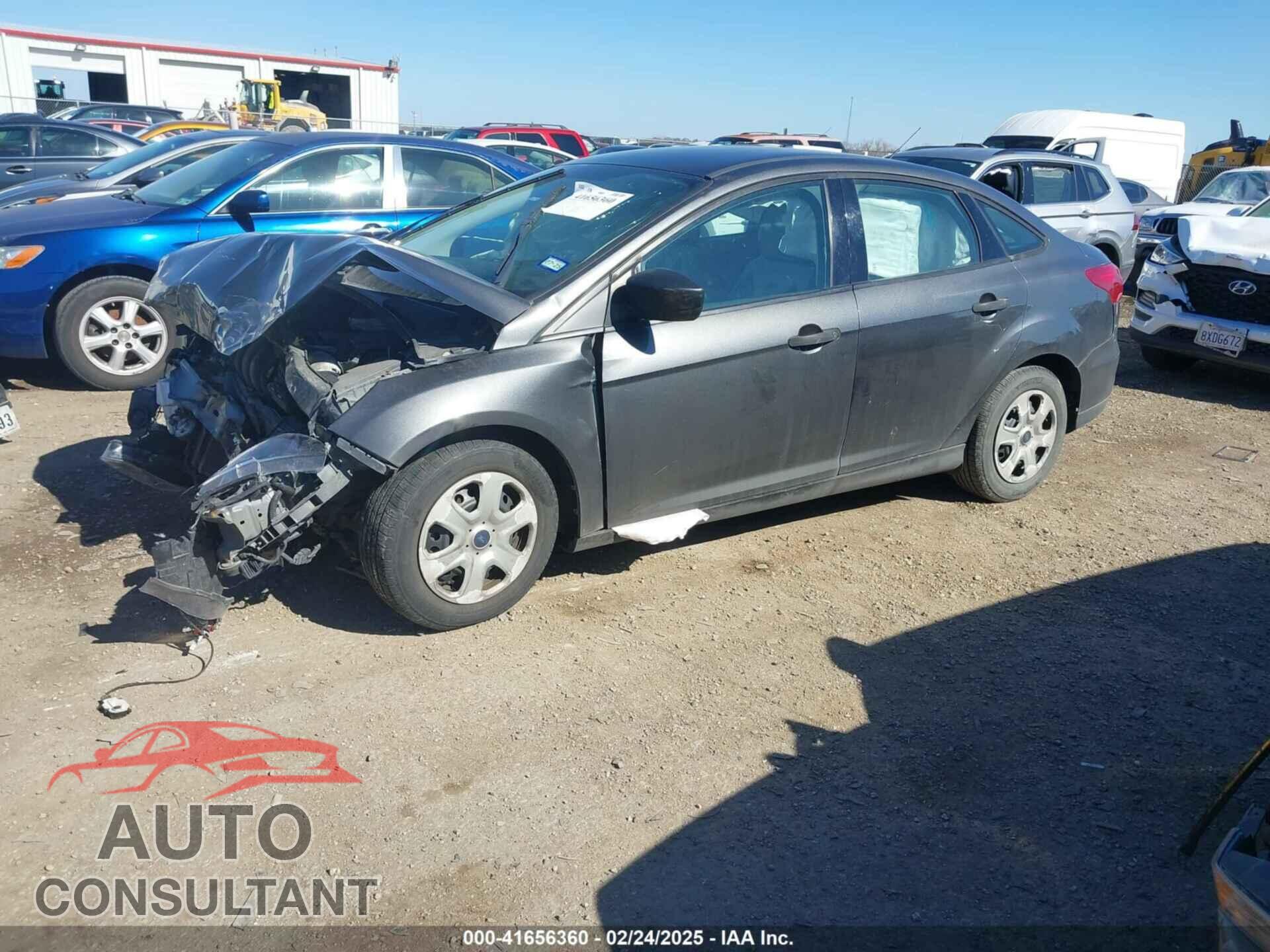 FORD FOCUS 2017 - 1FADP3E24HL229578