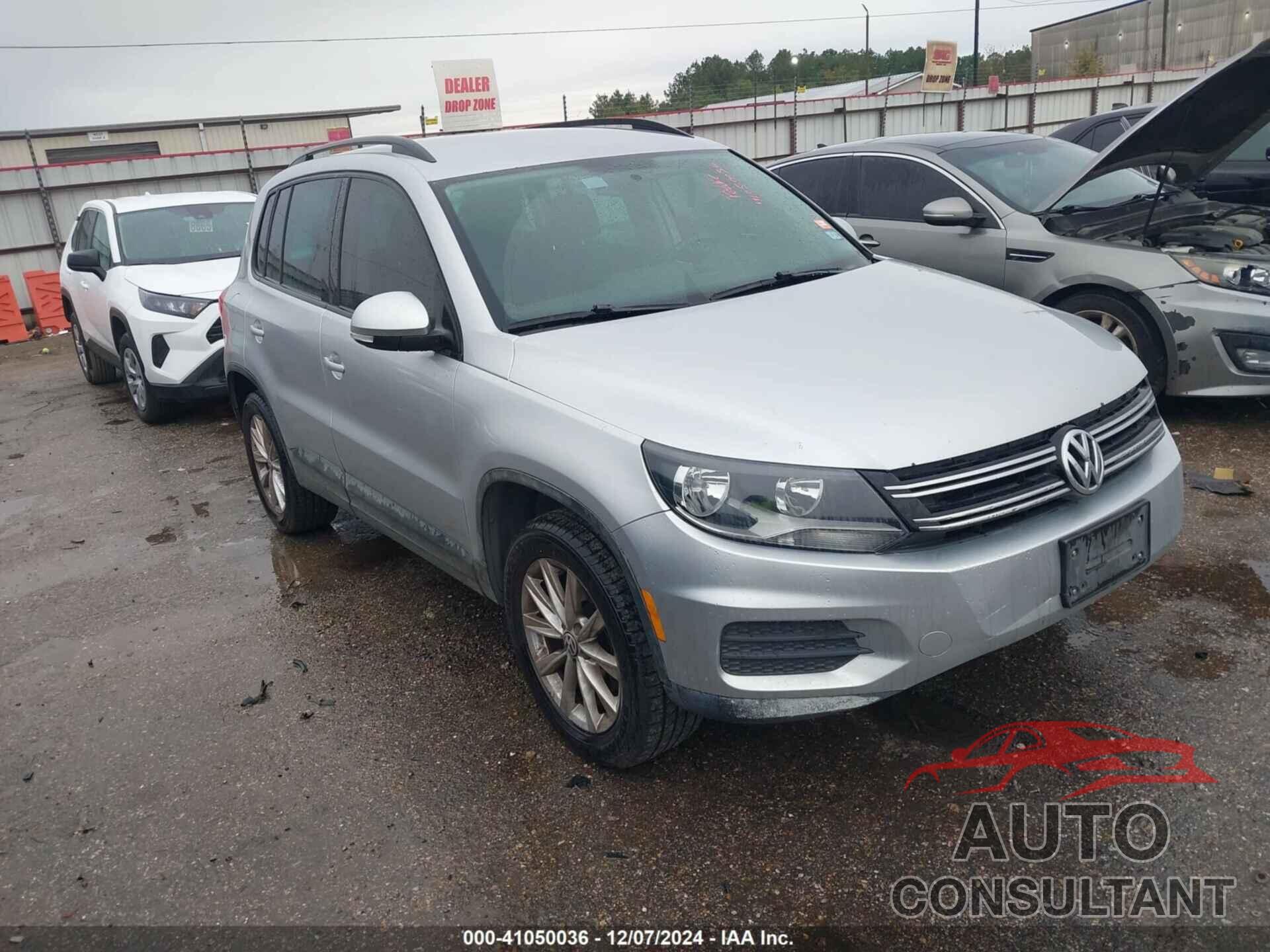 VOLKSWAGEN TIGUAN 2015 - WVGAV7AX1FW567815