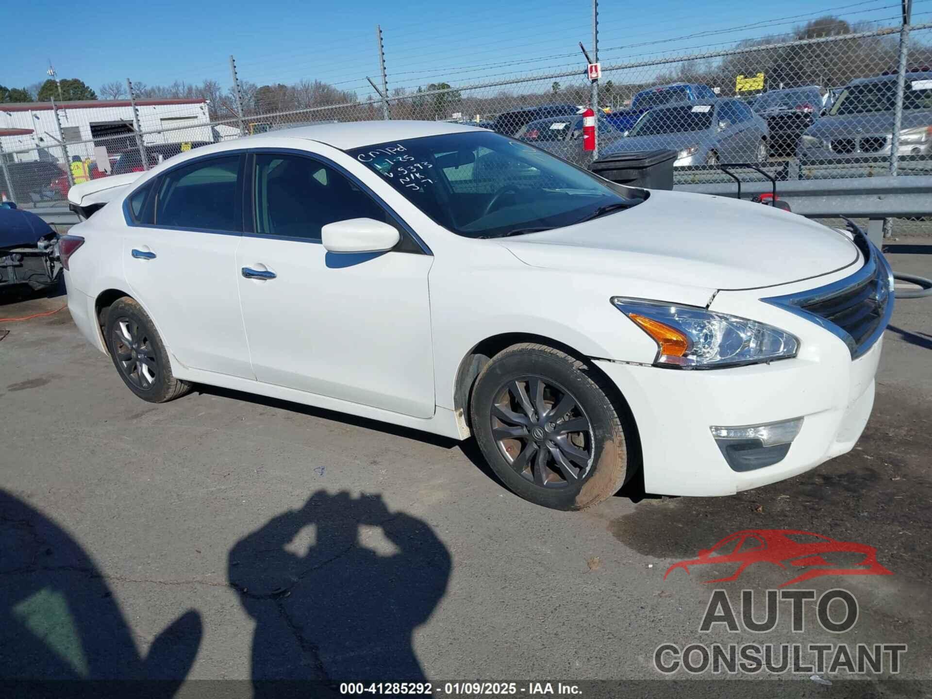 NISSAN ALTIMA 2015 - 1N4AL3AP1FC285393