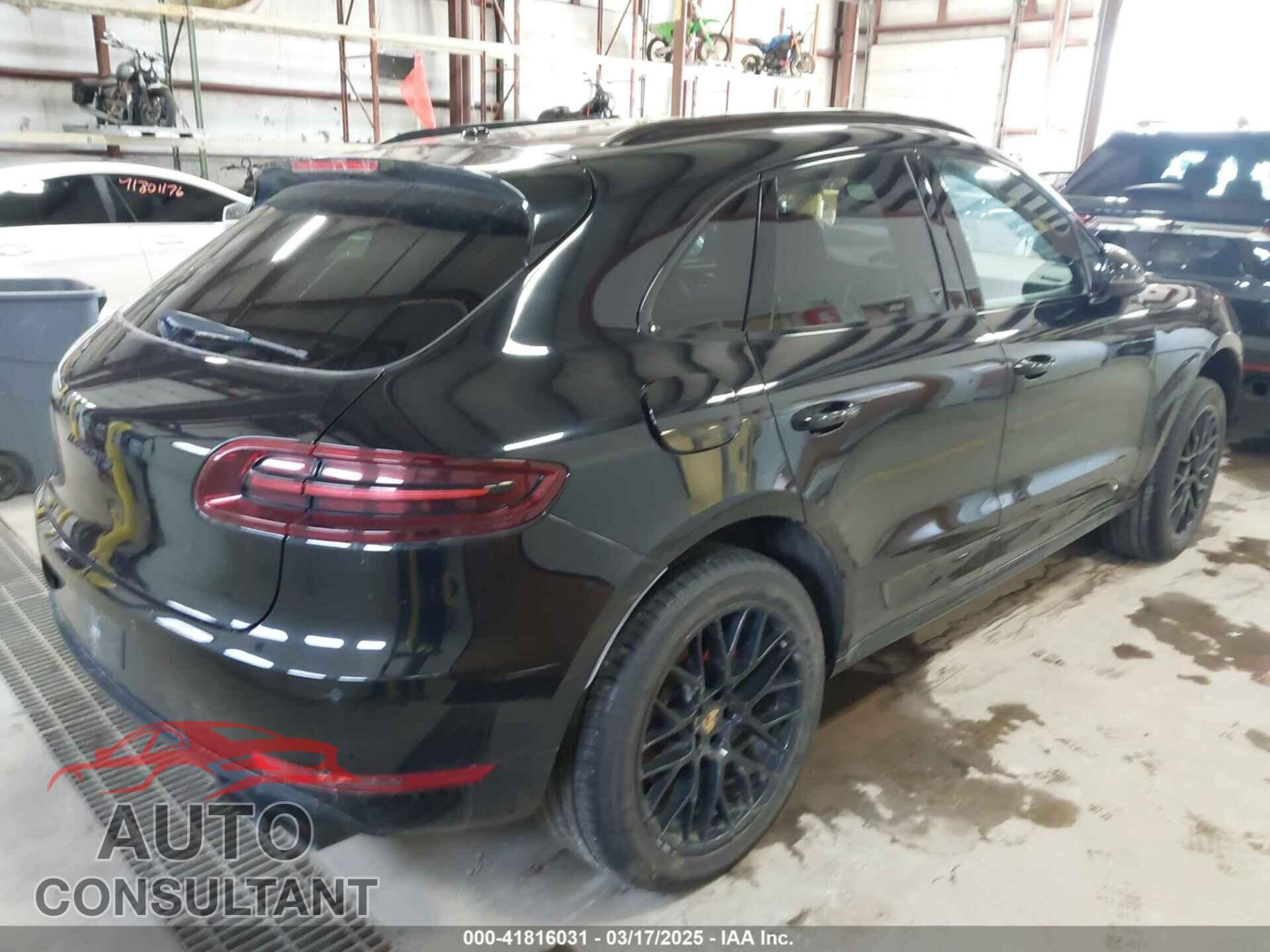 PORSCHE MACAN 2017 - WP1AG2A52HLB52375