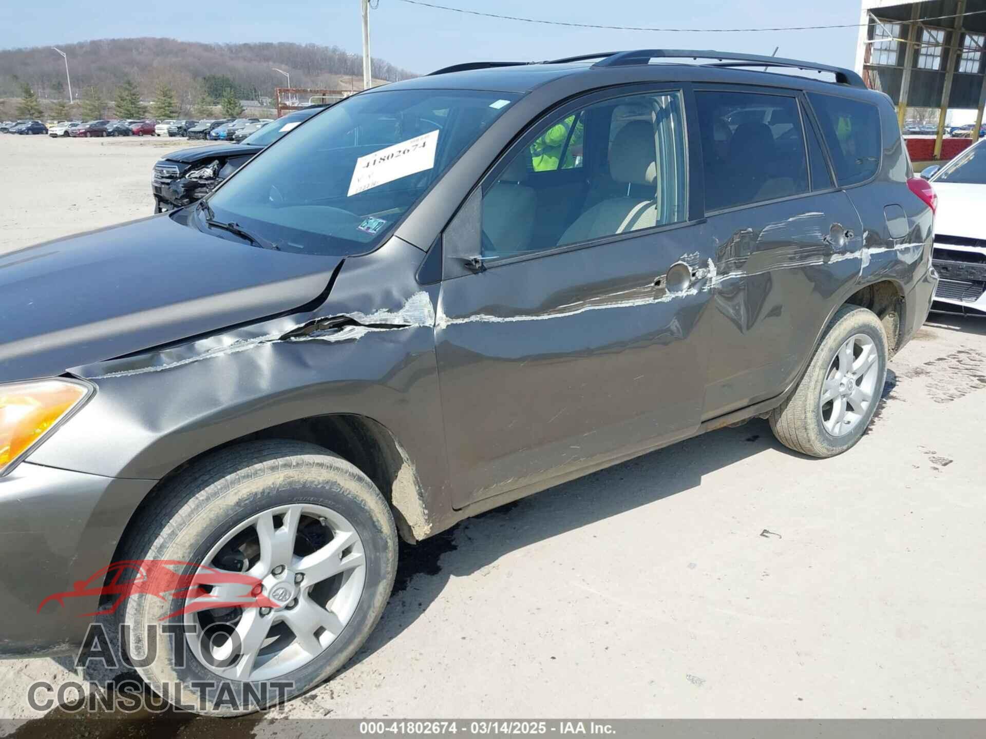 TOYOTA RAV4 2012 - 2T3BF4DV7CW257614