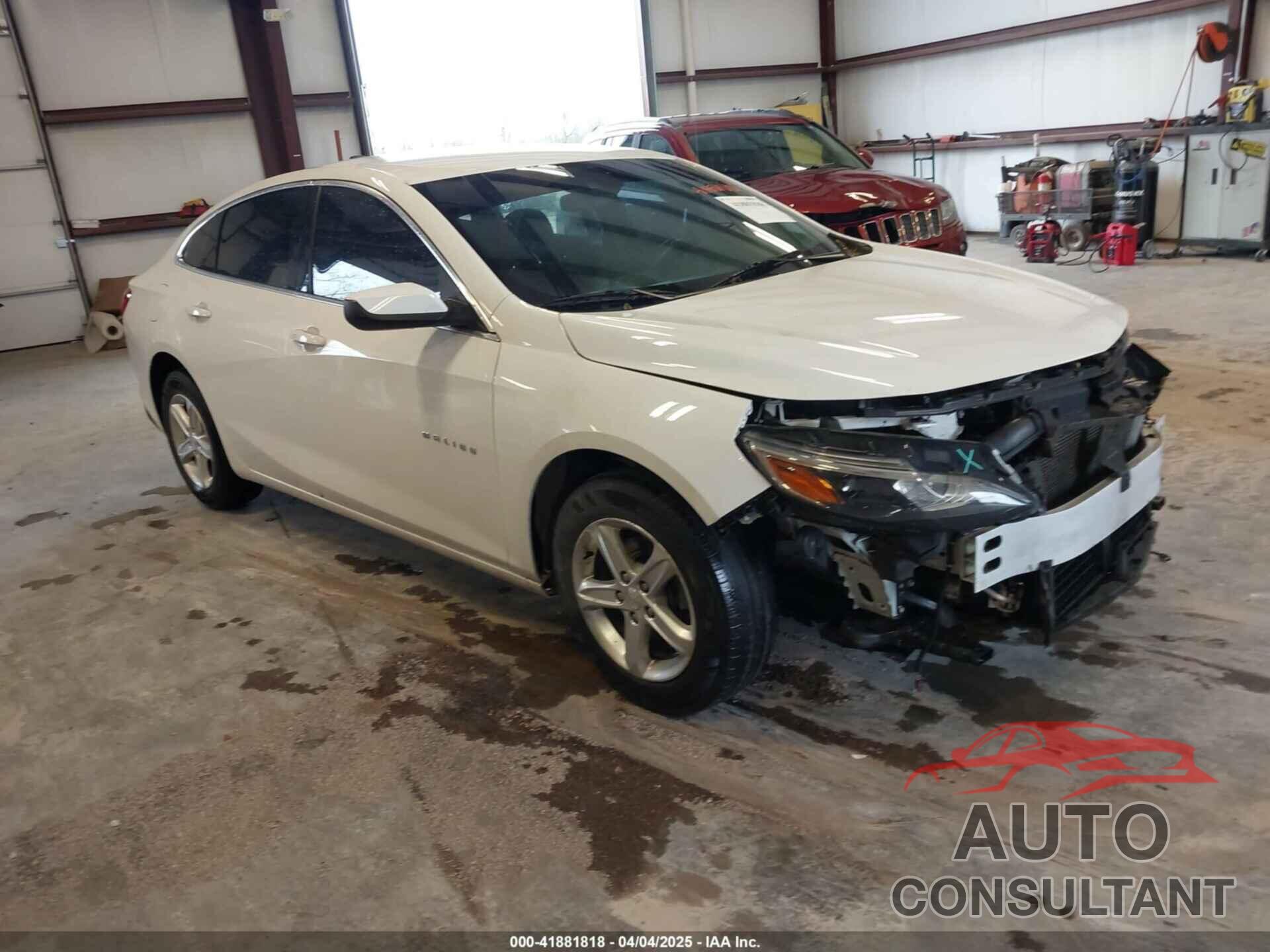 CHEVROLET MALIBU 2020 - 1G1ZC5ST9LF131151