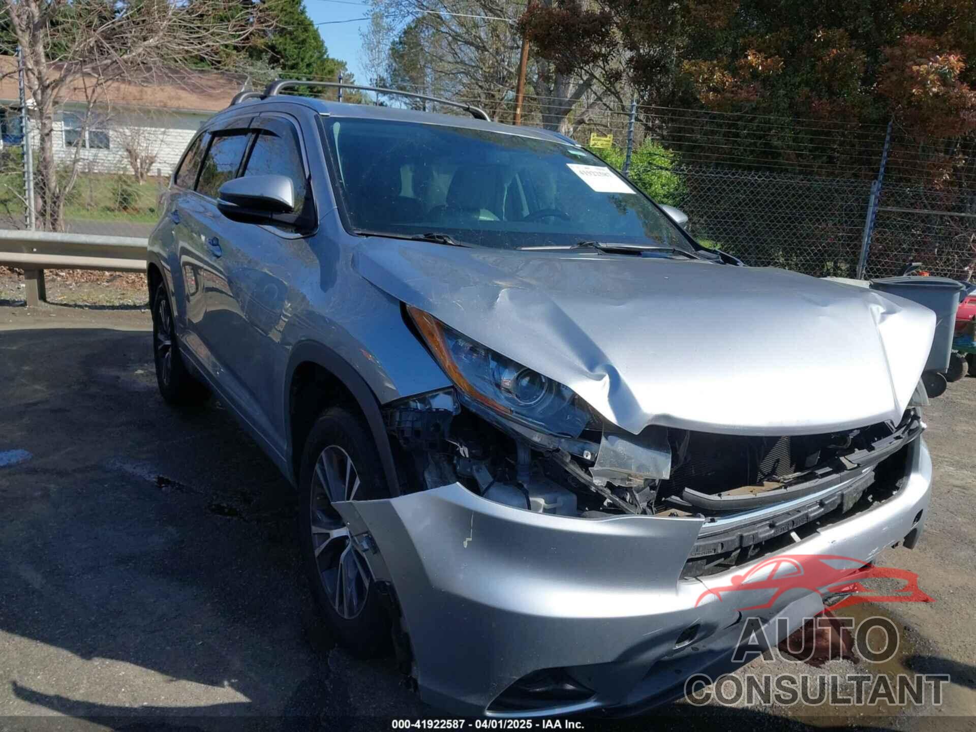 TOYOTA HIGHLANDER 2016 - 5TDKKRFHXGS507371