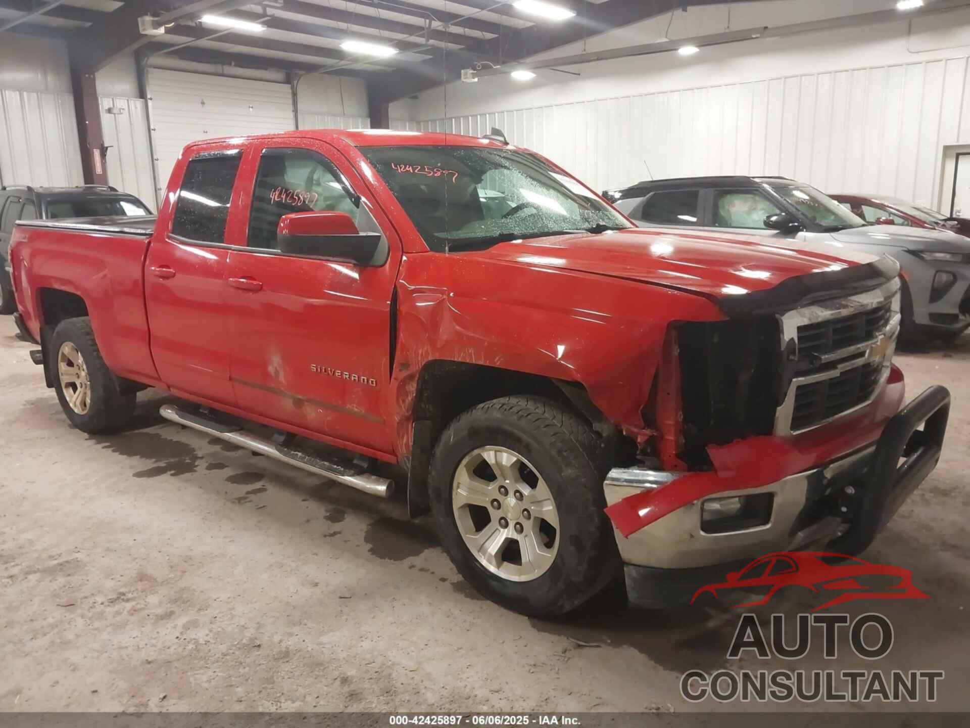 CHEVROLET SILVERADO 1500 2015 - 1GCVKREC2FZ210630
