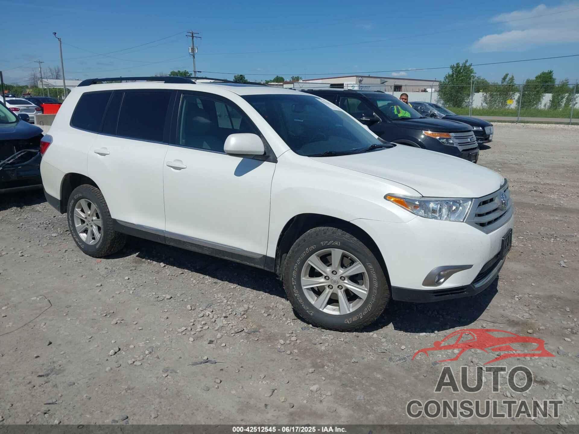 TOYOTA HIGHLANDER 2012 - 5TDBK3EH7CS109687
