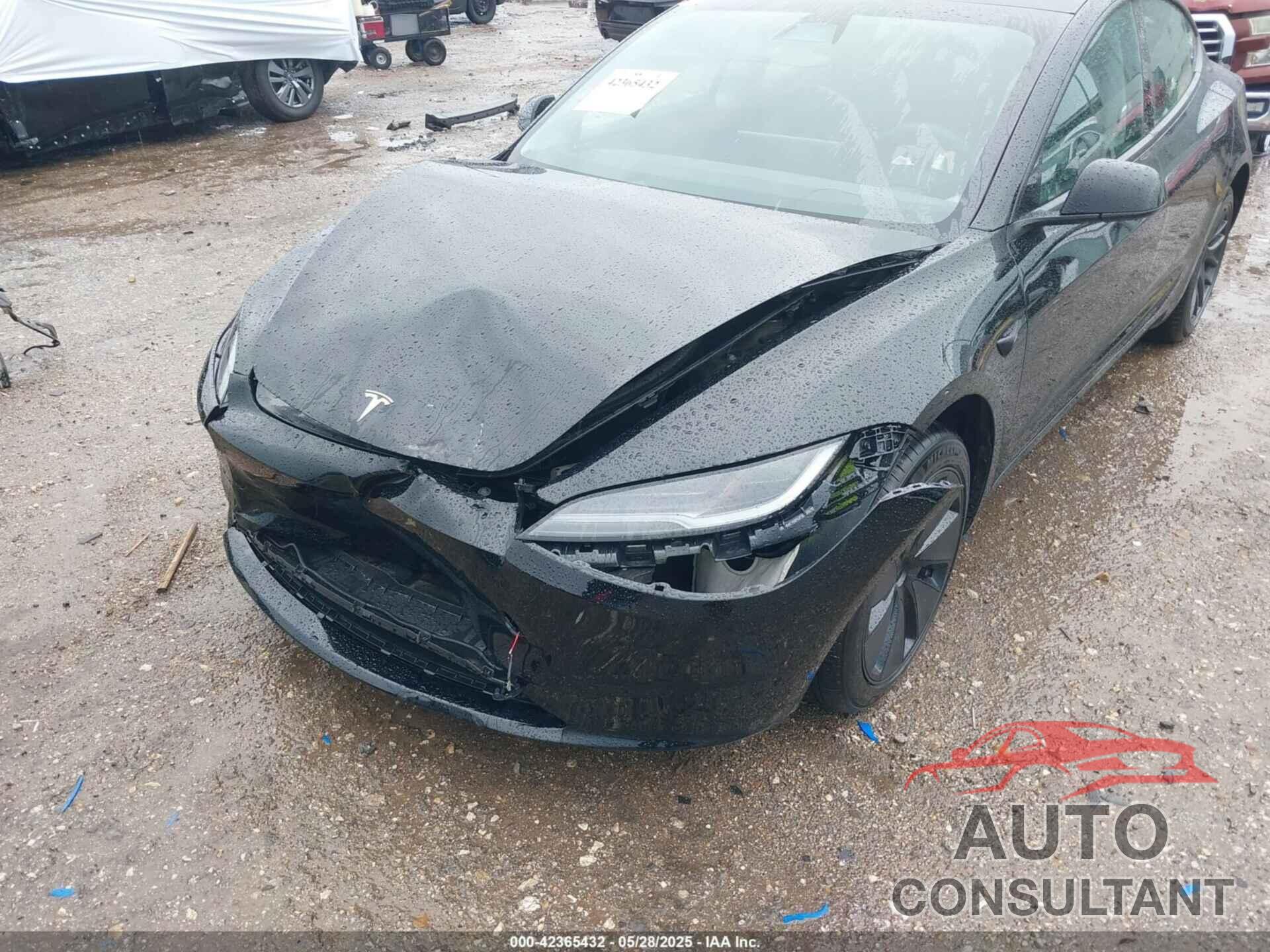 TESLA MODEL 3 2025 - 5YJ3E1EA3SF972055