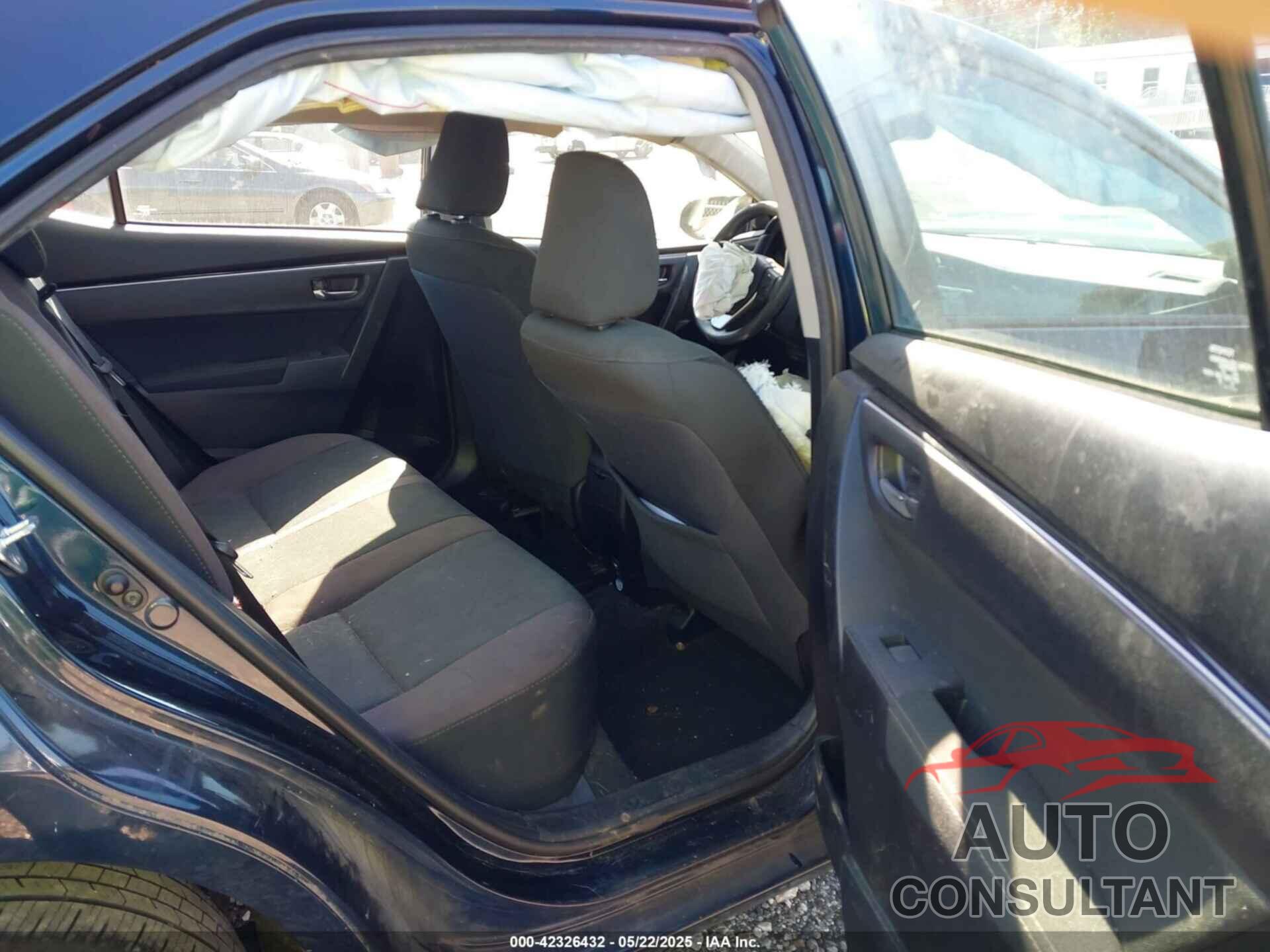 TOYOTA COROLLA 2017 - 5YFBURHEXHP733935