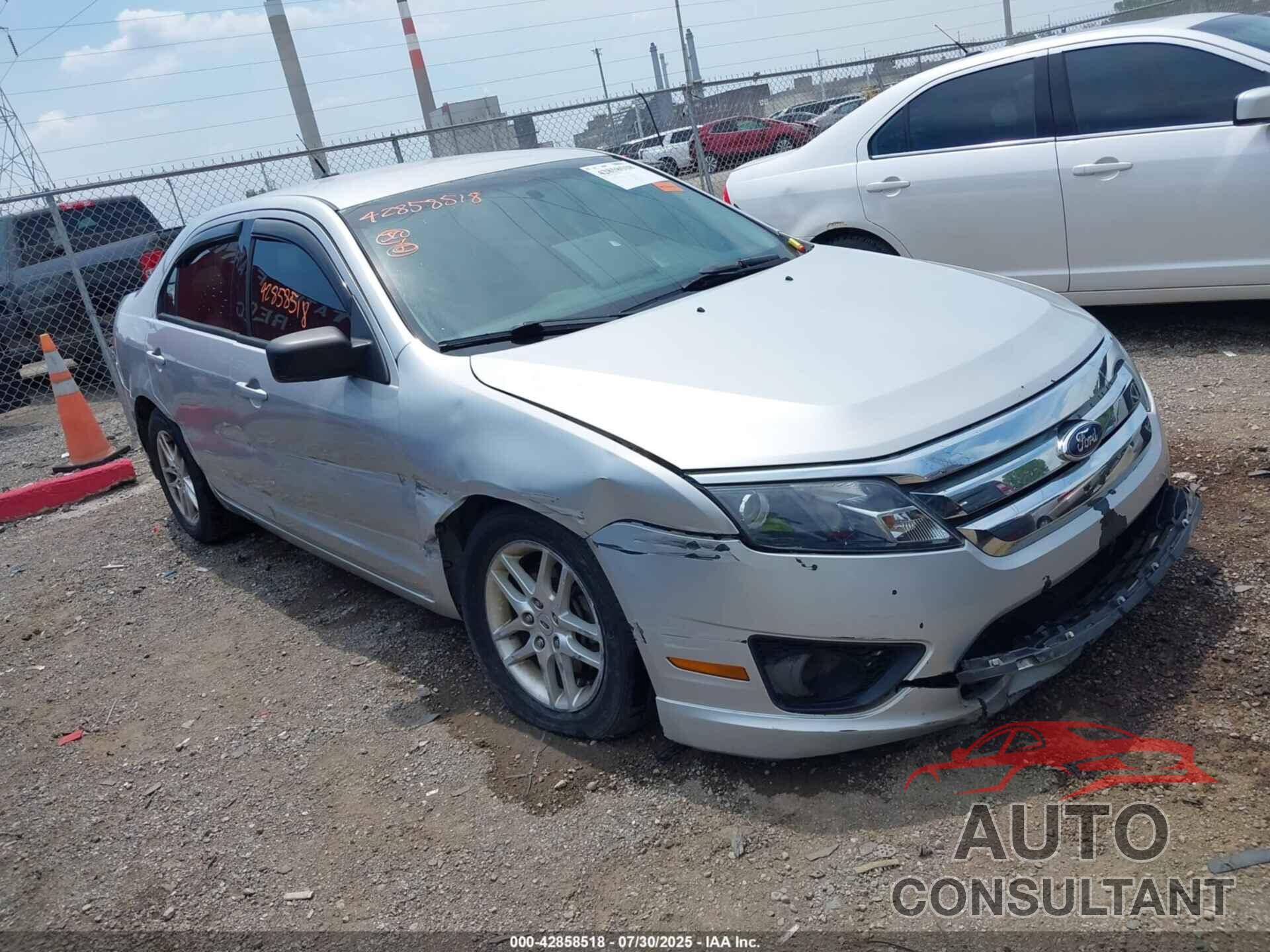 FORD FUSION 2010 - 3FAHP0GA2AR415101