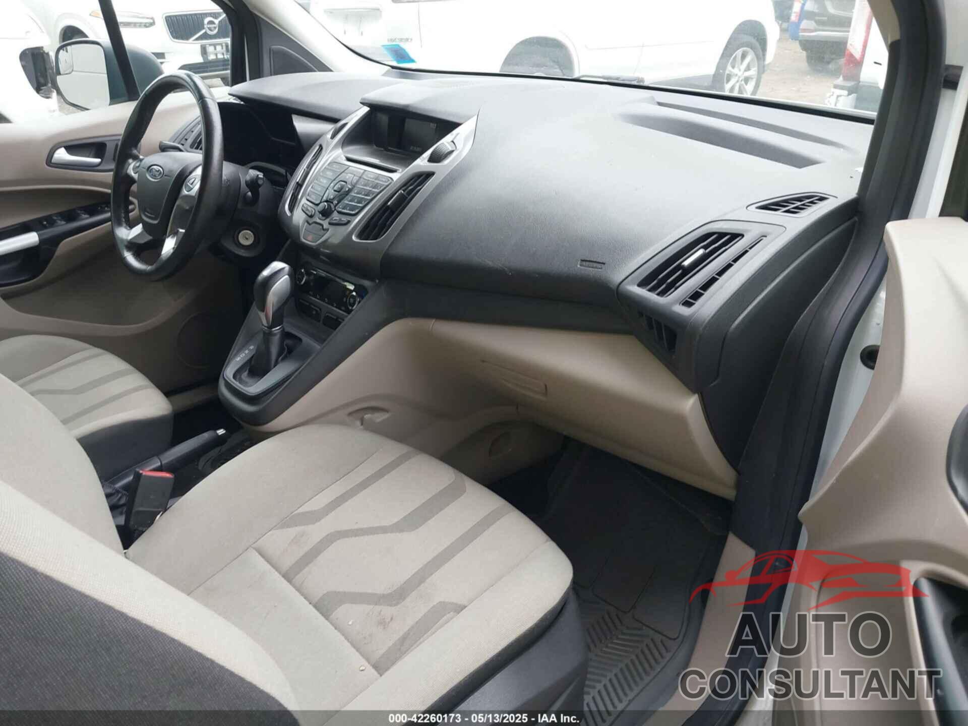 FORD TRANSIT CONNECT 2017 - NM0GS9F79H1328358