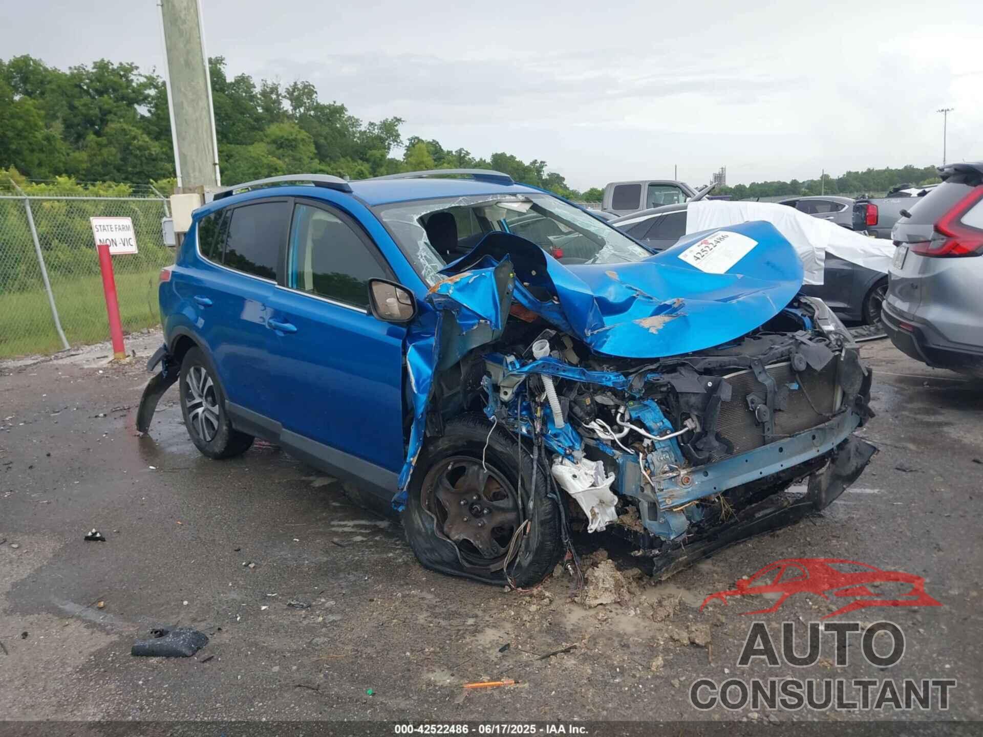 TOYOTA RAV4 2017 - JTMZFREV9HJ706033
